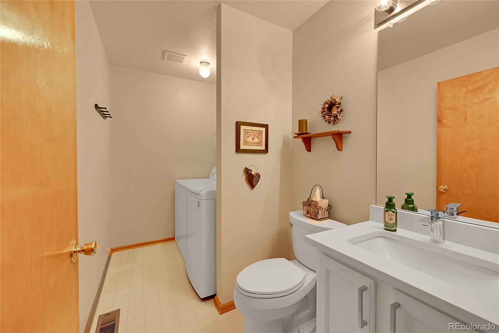 MLS Image #20 for 9717  castle ridge circle,highlands ranch, Colorado