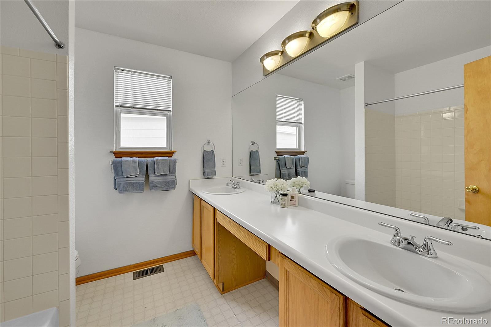 MLS Image #26 for 9717  castle ridge circle,highlands ranch, Colorado