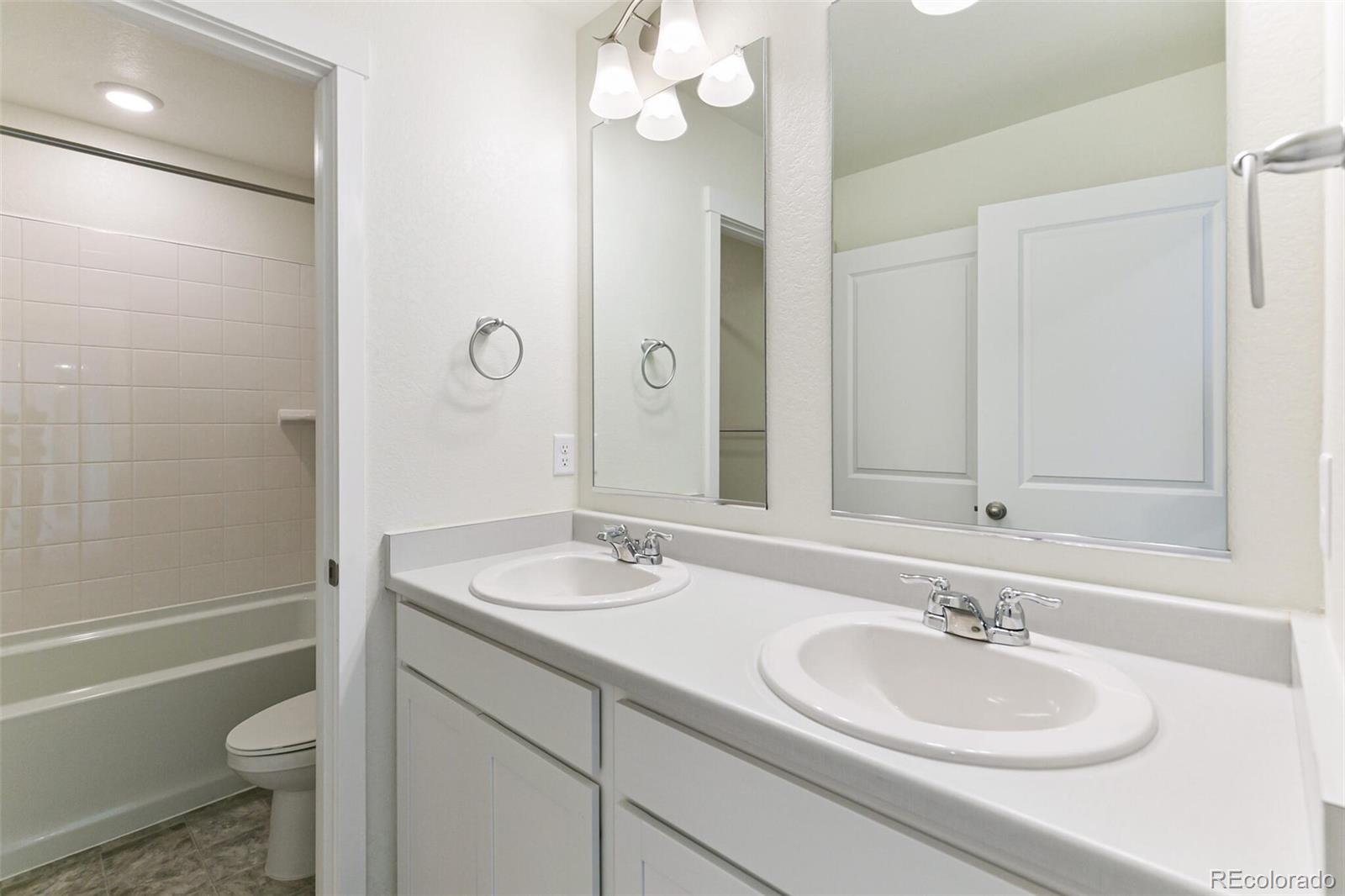 MLS Image #25 for 9886  ceylon court,commerce city, Colorado