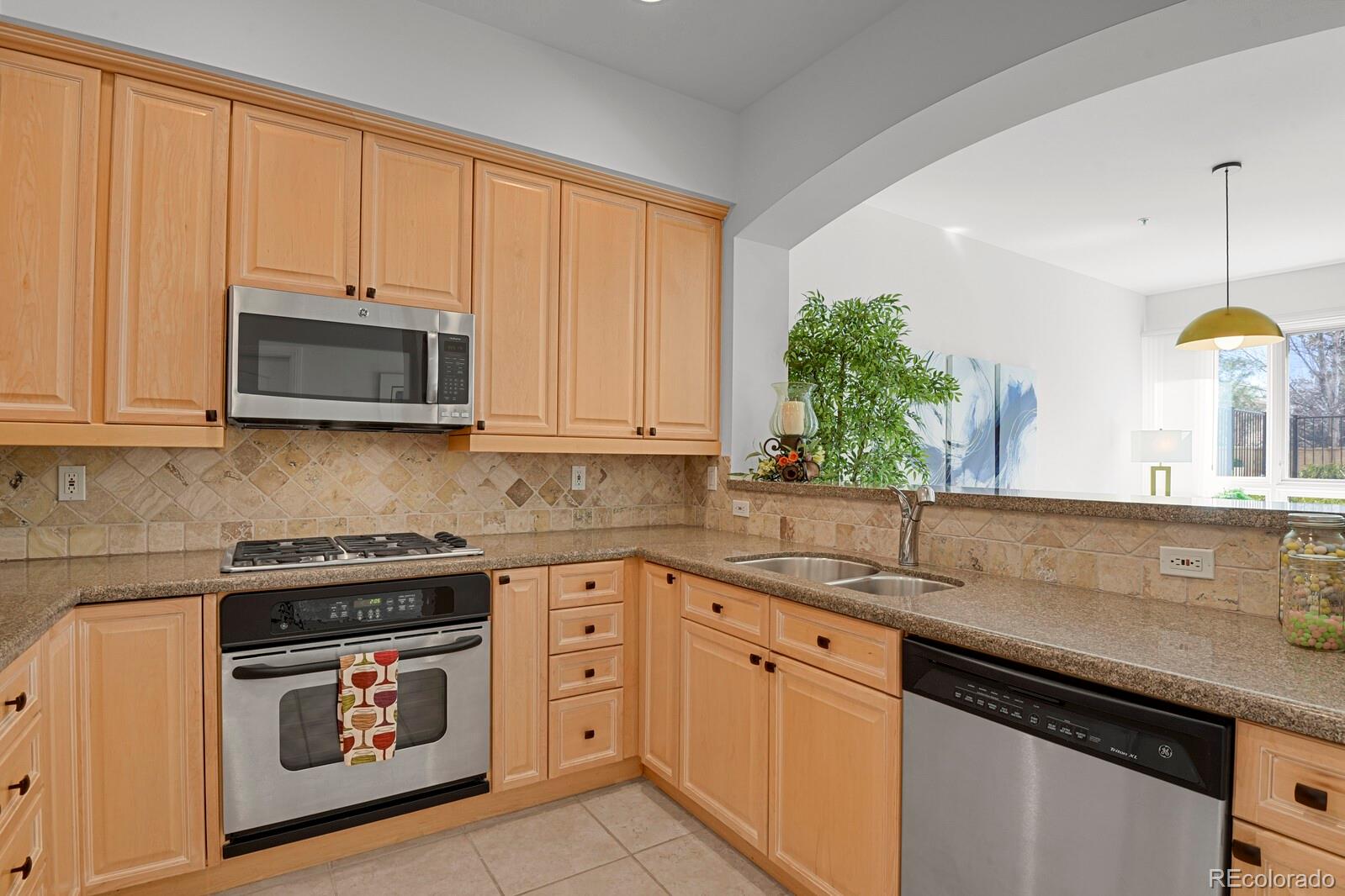 MLS Image #9 for 2500 e cherry creek south drive,denver, Colorado