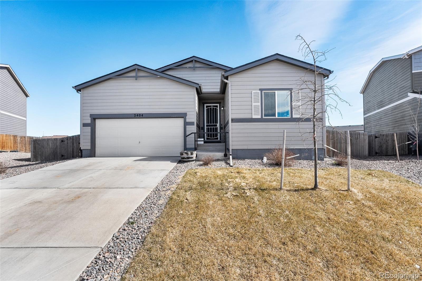 MLS Image #1 for 2404  horse shoe circle,fort lupton, Colorado