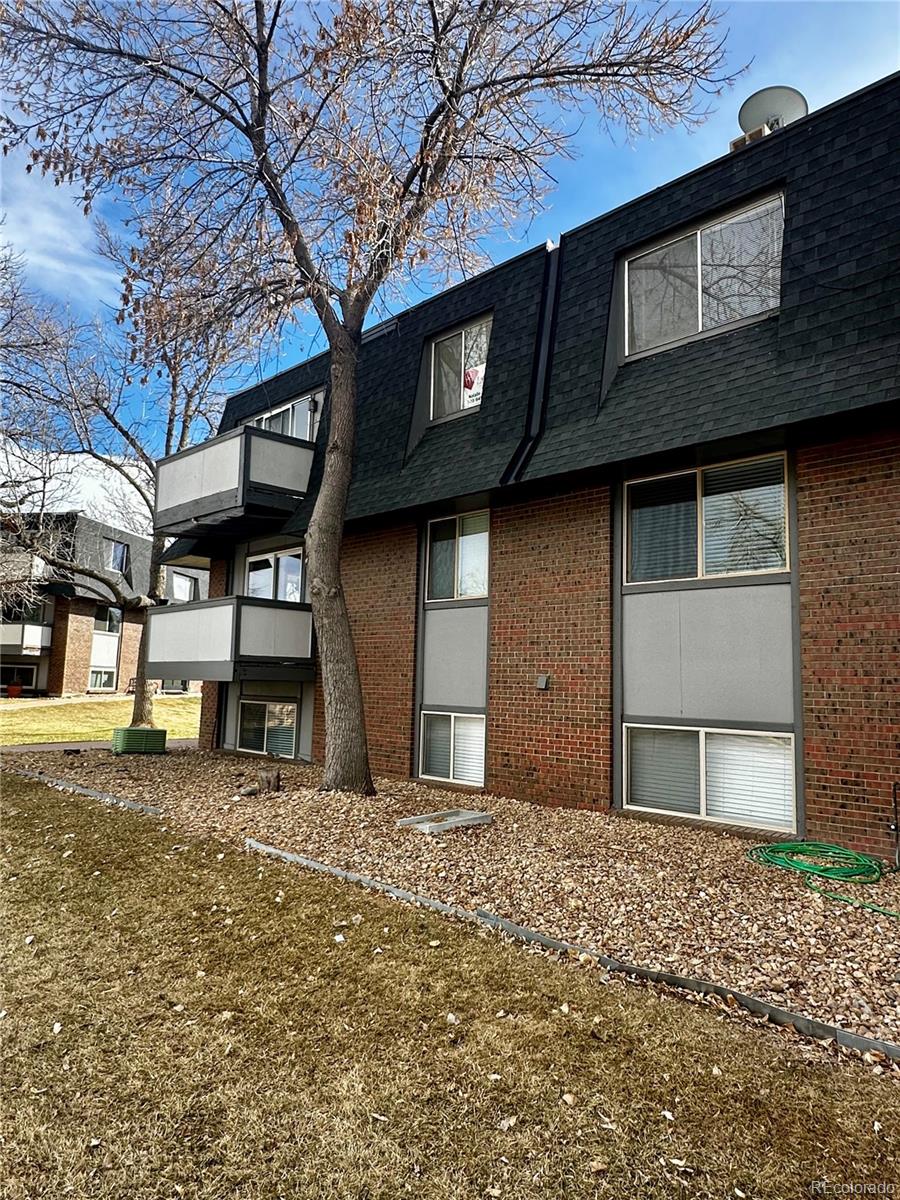 MLS Image #2 for 230 e highline circle,centennial, Colorado