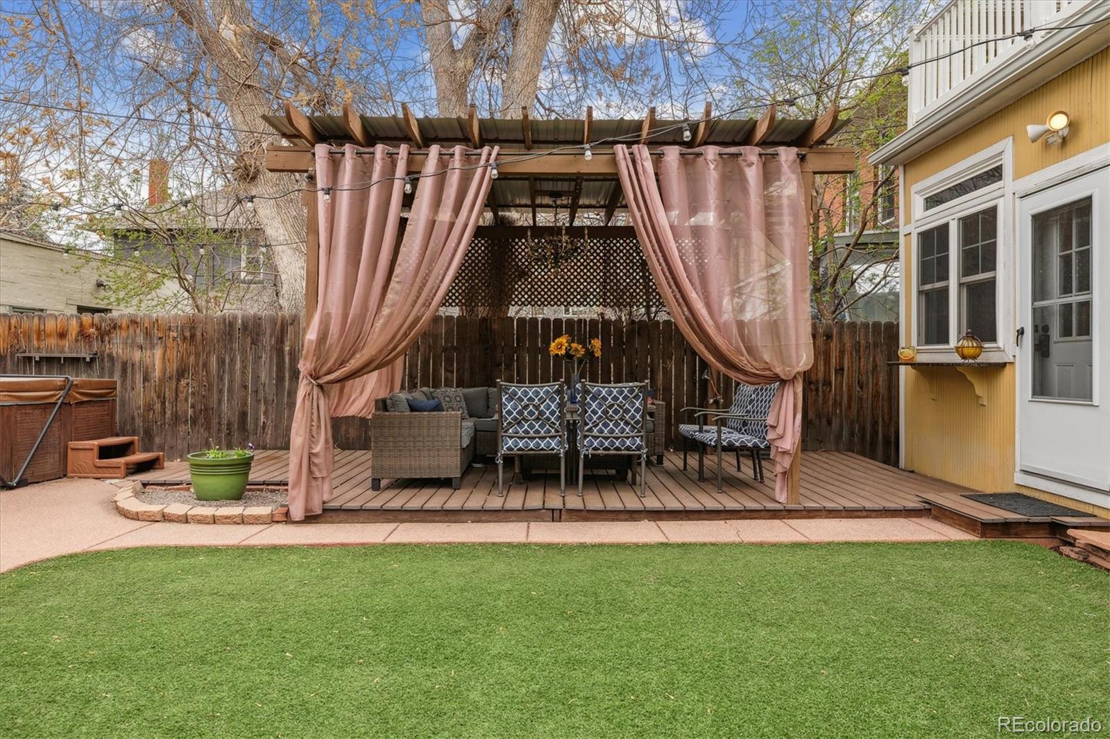 MLS Image #14 for 263 n logan street,denver, Colorado