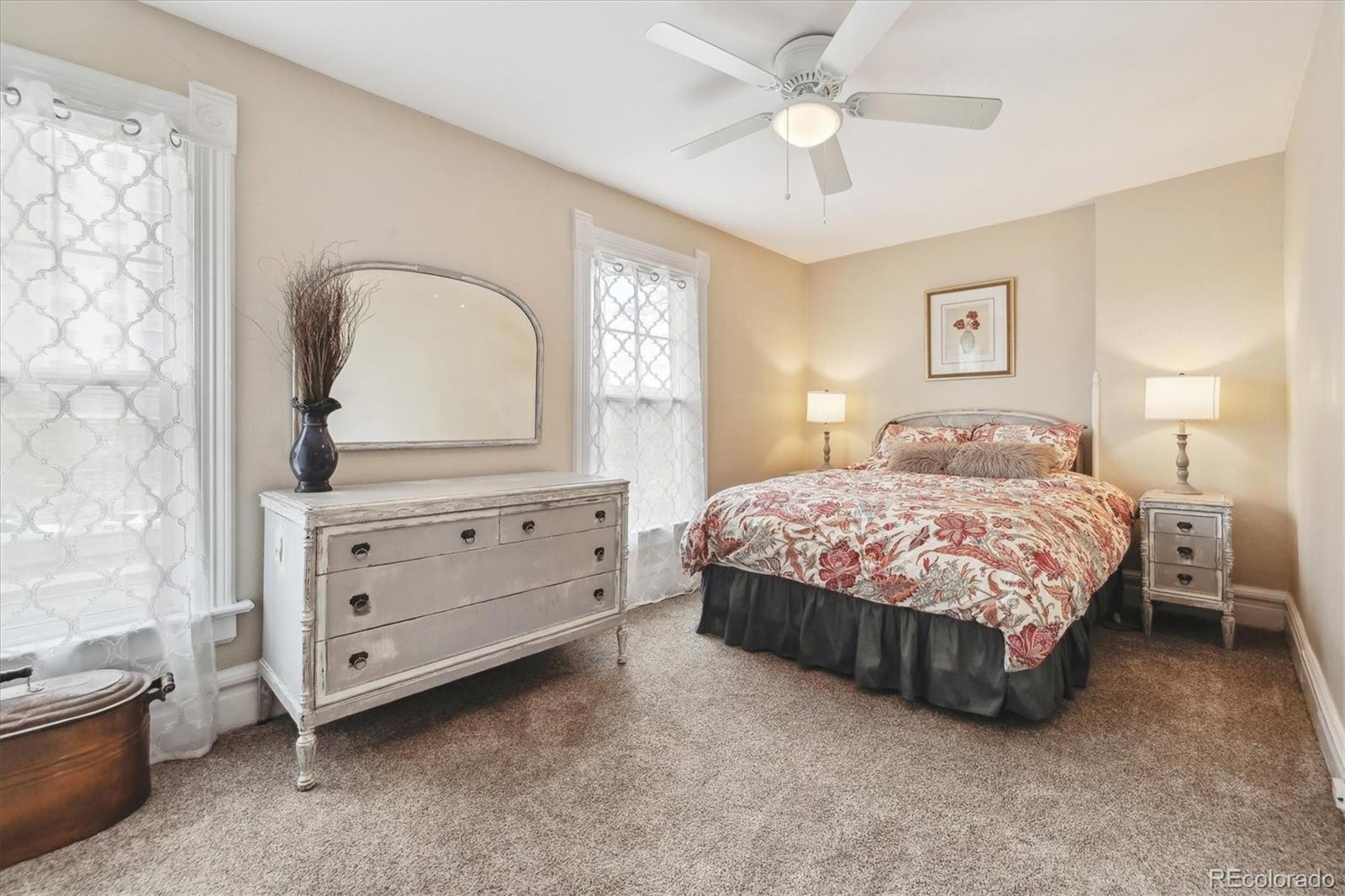 MLS Image #22 for 263 n logan street,denver, Colorado