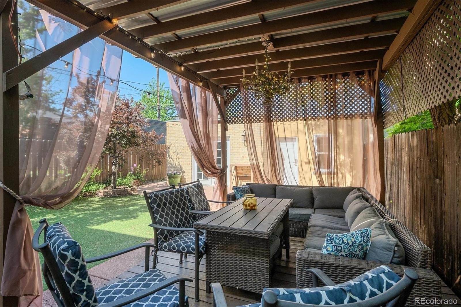 MLS Image #4 for 263 n logan street,denver, Colorado