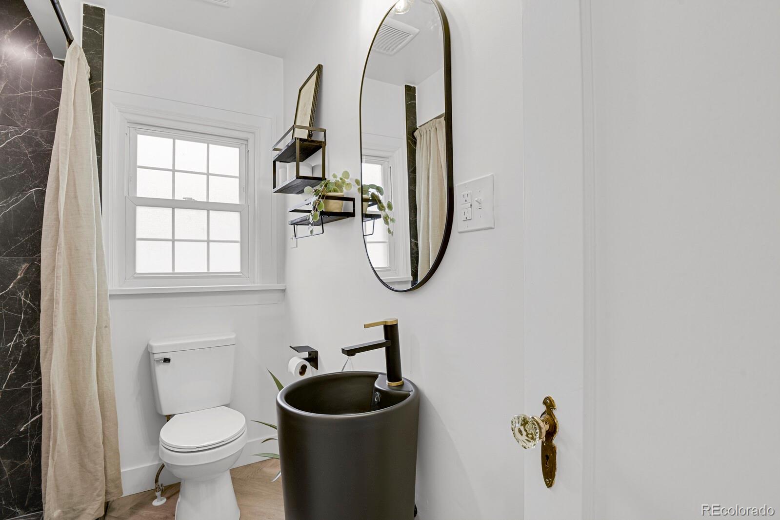 MLS Image #12 for 1455  hudson street,denver, Colorado