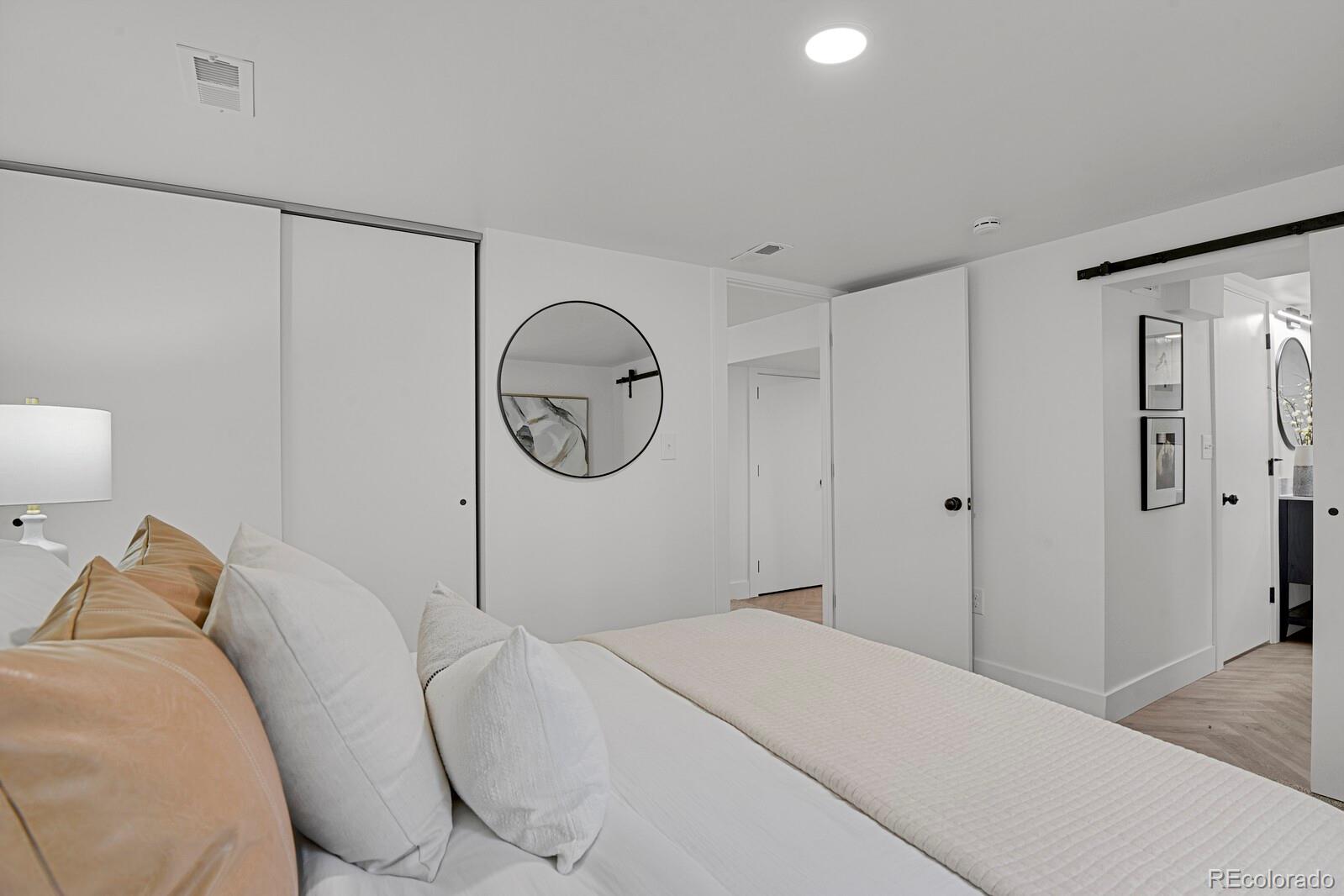 MLS Image #22 for 1455  hudson street,denver, Colorado