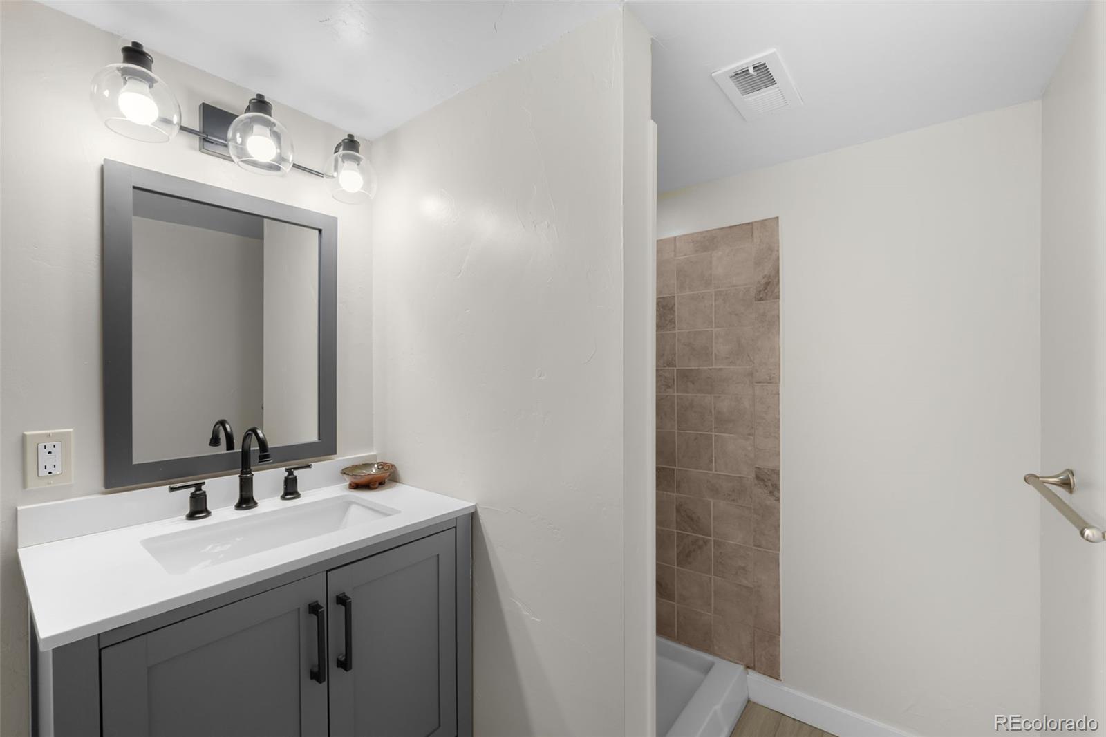 MLS Image #20 for 4121 w 49th avenue,denver, Colorado