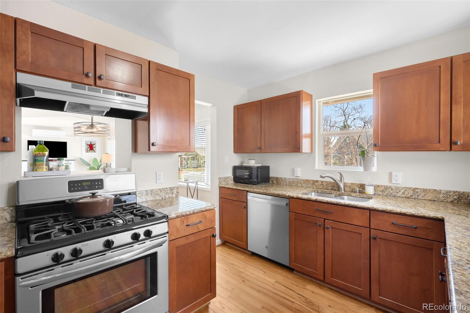 MLS Image #7 for 4121 w 49th avenue,denver, Colorado