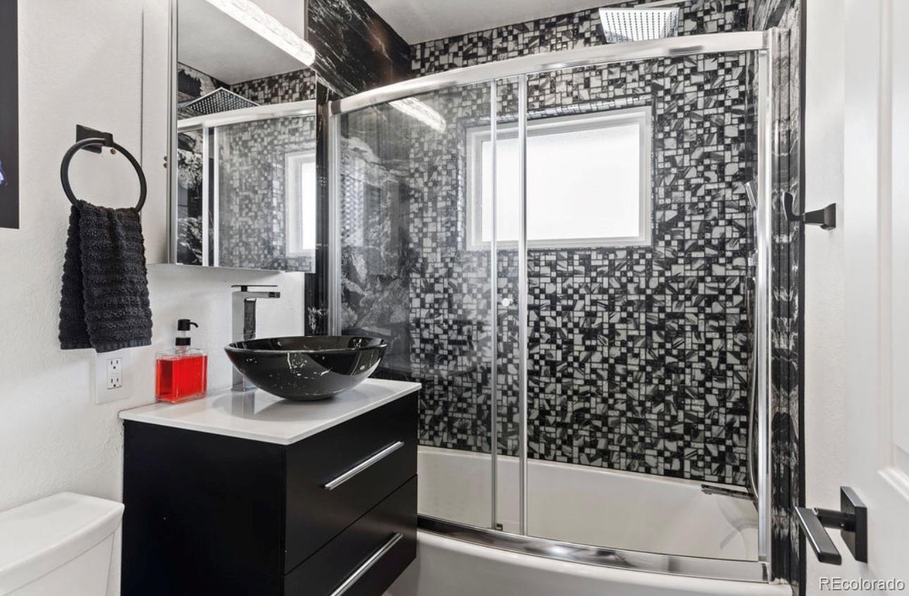MLS Image #11 for 4102 w eastman avenue,denver, Colorado