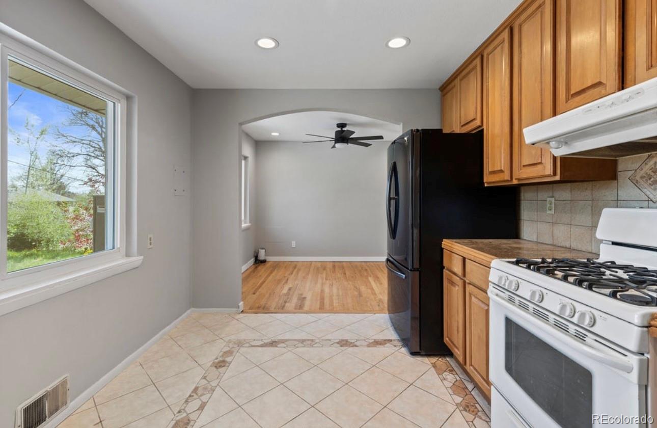 MLS Image #9 for 4102 w eastman avenue,denver, Colorado