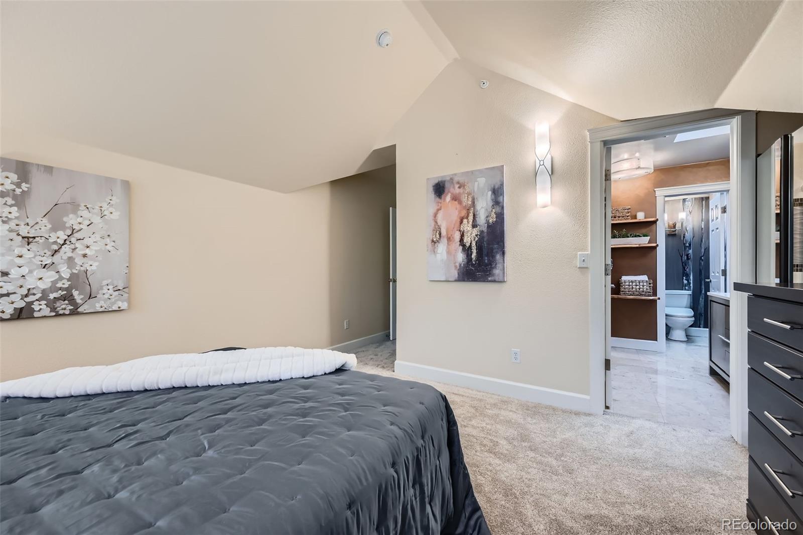 MLS Image #16 for 753  pearl street,boulder, Colorado