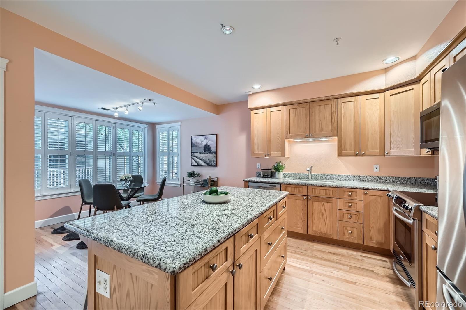 MLS Image #9 for 753  pearl street,boulder, Colorado