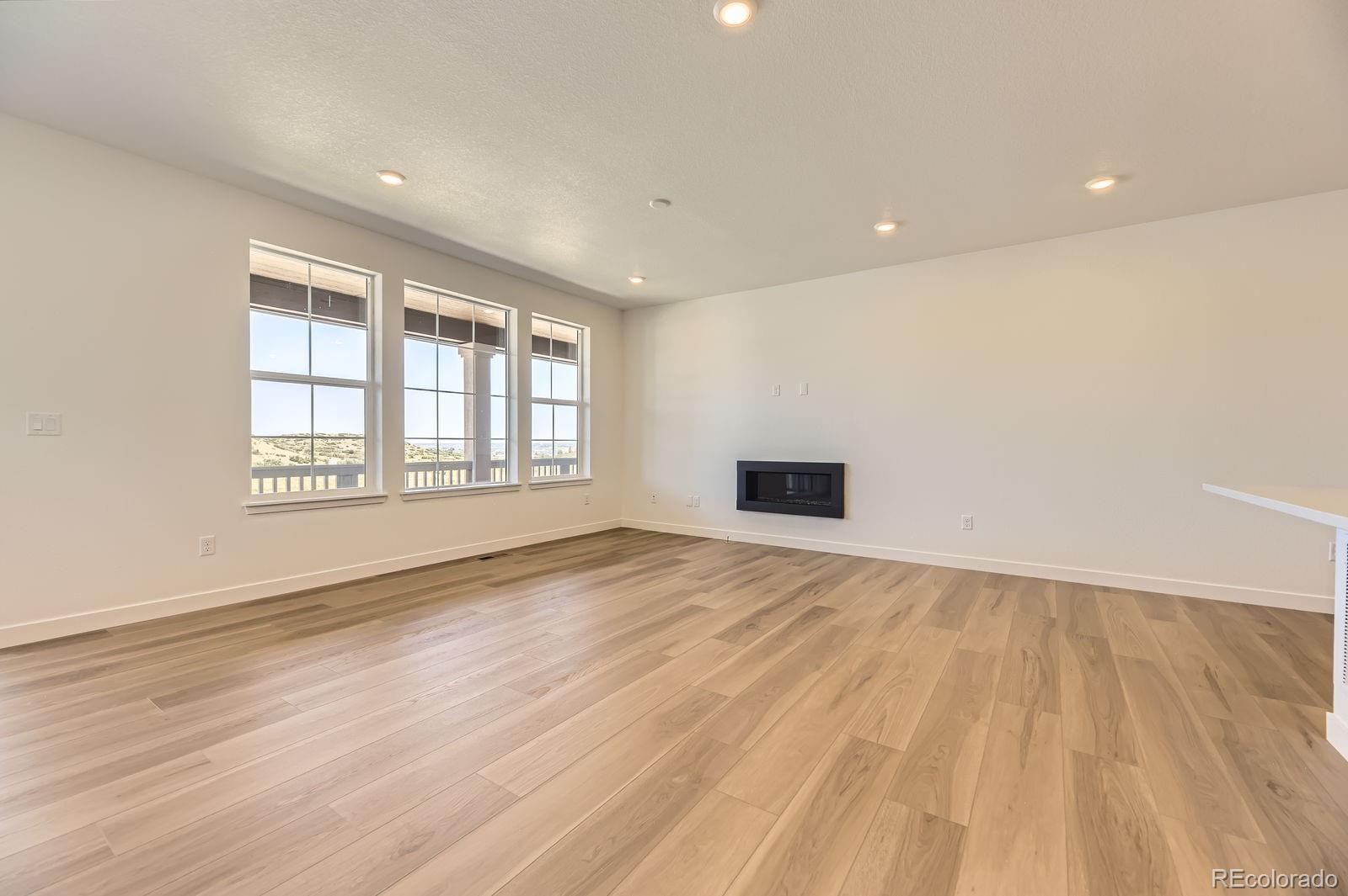MLS Image #4 for 3979  descent street,castle rock, Colorado