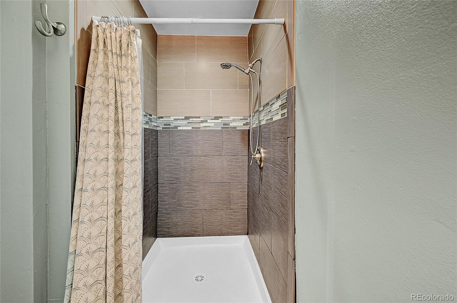 MLS Image #10 for 810  miner street,idaho springs, Colorado