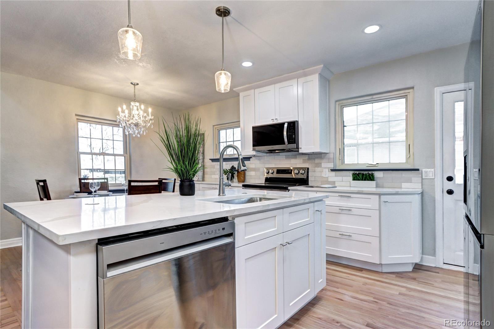 MLS Image #13 for 1378  forest street,denver, Colorado