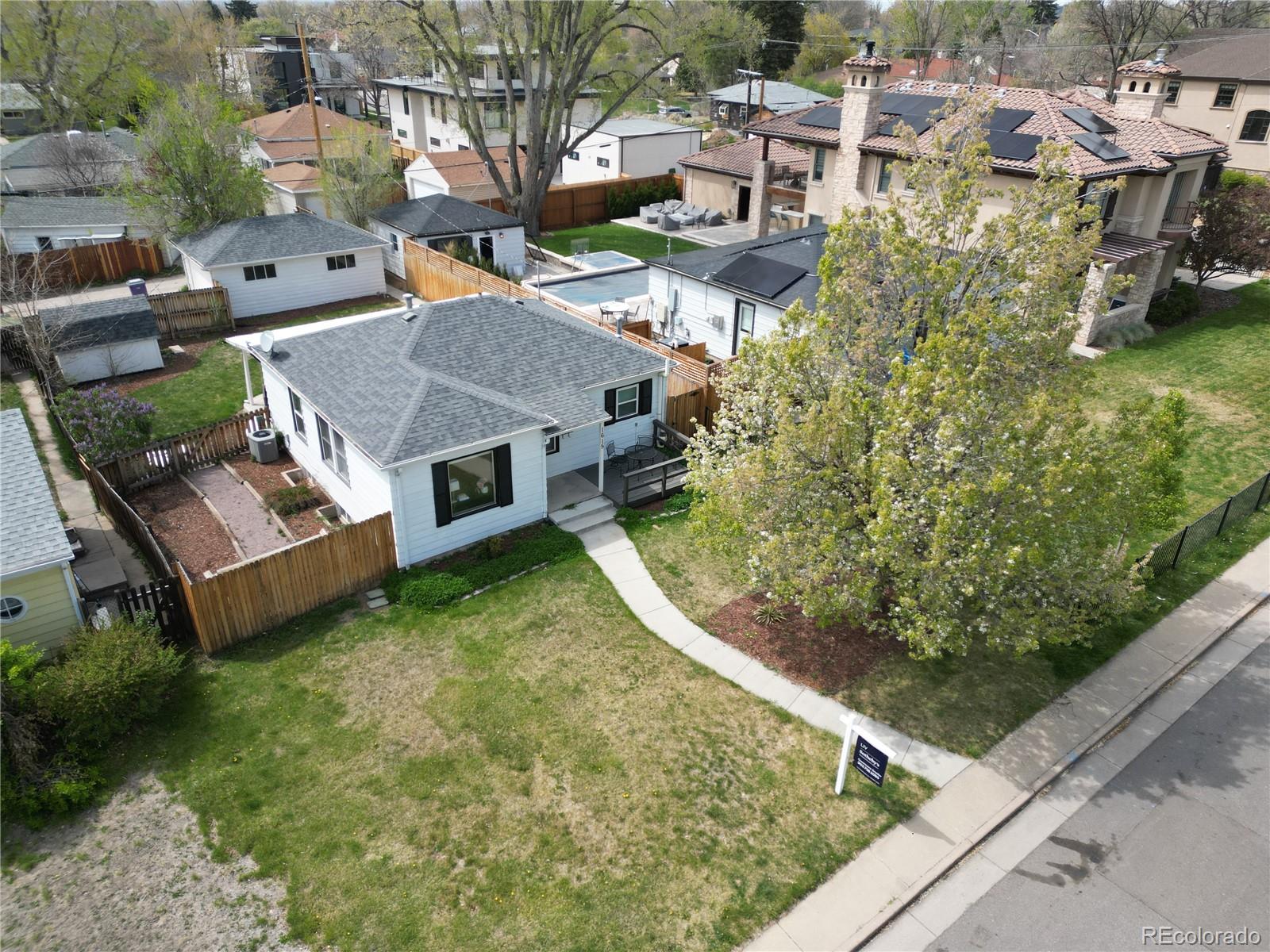 MLS Image #22 for 1615 s elizabeth street,denver, Colorado