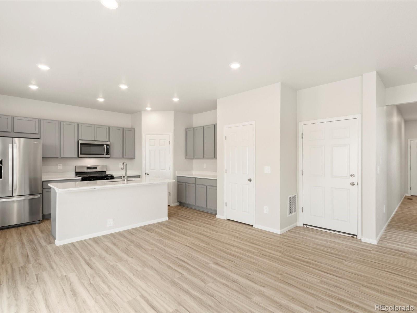 MLS Image #12 for 1133  thunder pass road,severance, Colorado