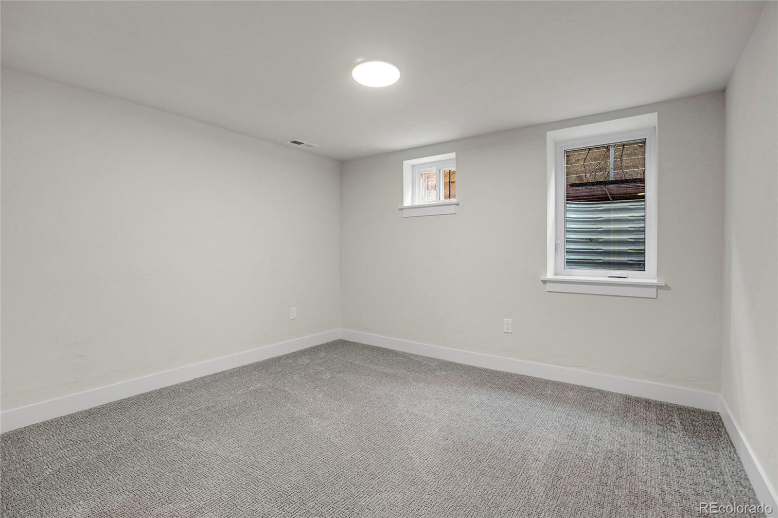 MLS Image #23 for 2827  bellaire street,denver, Colorado