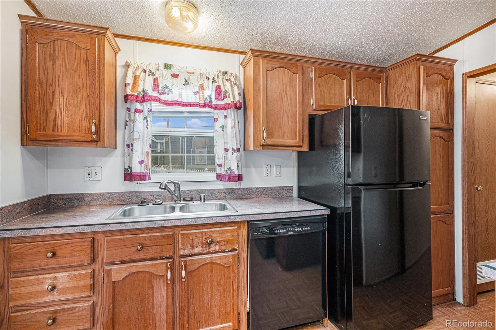 MLS Image #5 for 1683  monroe street,strasburg, Colorado