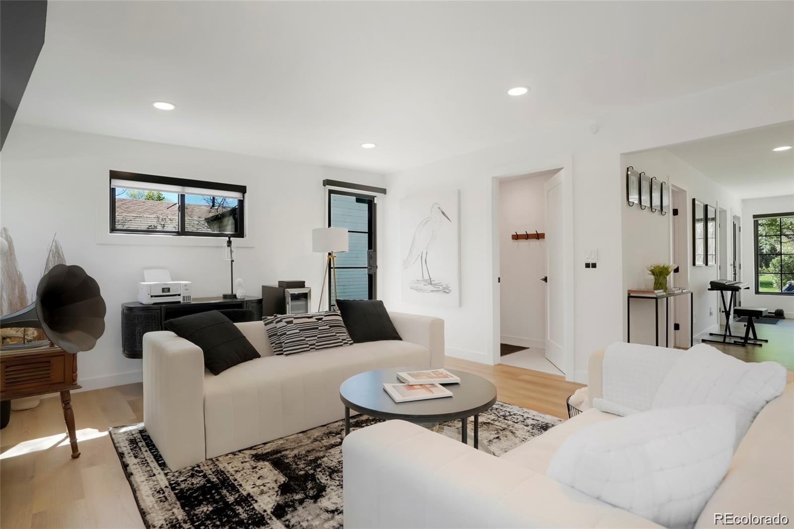 MLS Image #13 for 4895 e arizona avenue,denver, Colorado