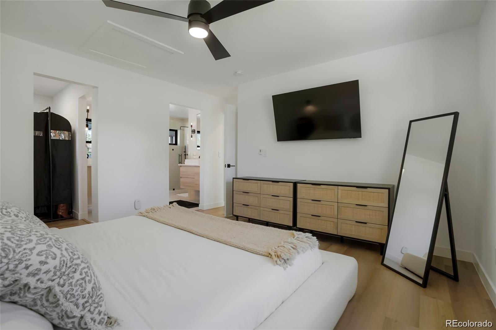 MLS Image #17 for 4895 e arizona avenue,denver, Colorado