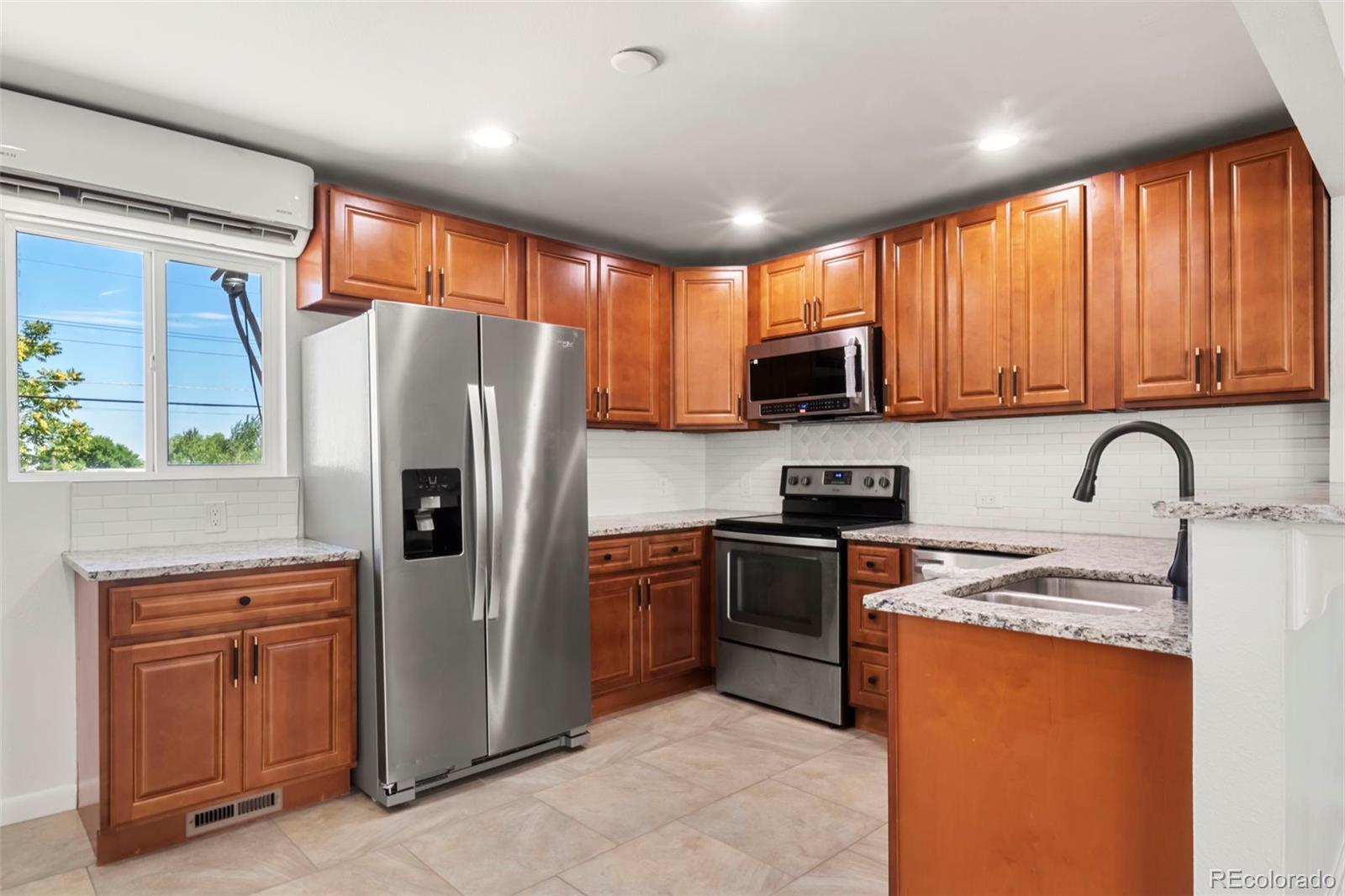MLS Image #4 for 8710  galen court,denver, Colorado