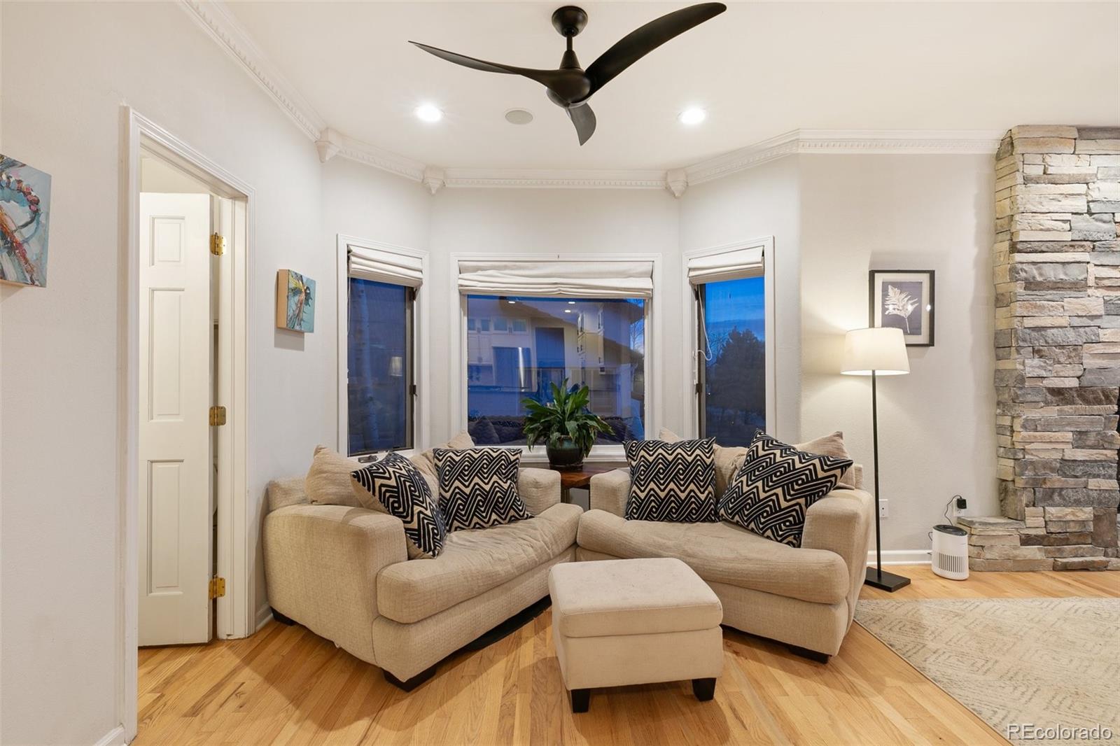 MLS Image #10 for 10042  rolling ridge road,colorado springs, Colorado