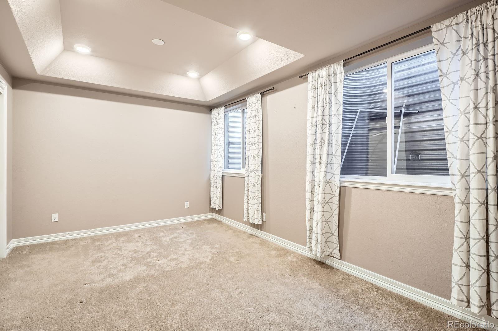 MLS Image #32 for 1710 s poplar street,denver, Colorado