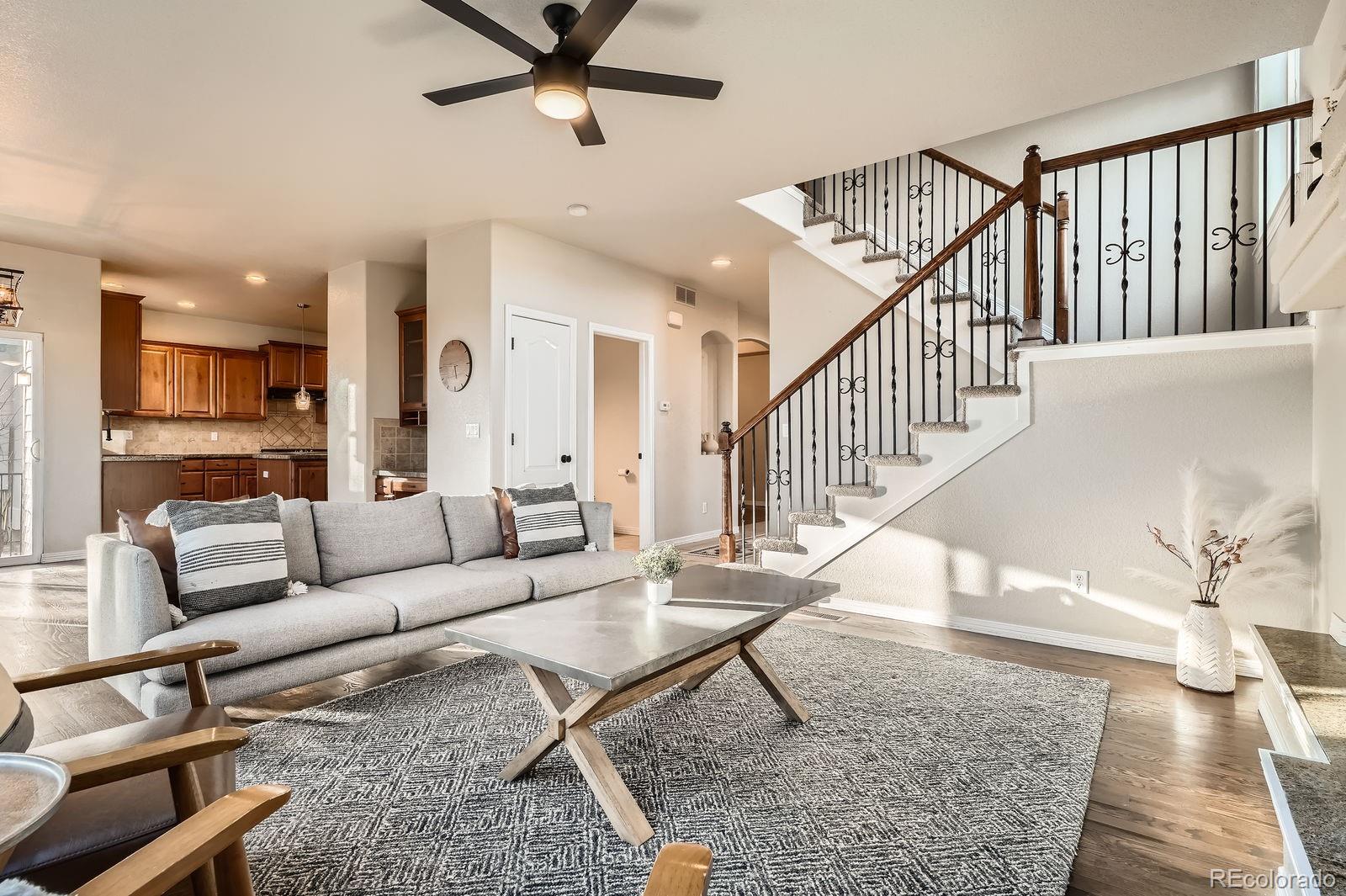 MLS Image #4 for 1710 s poplar street,denver, Colorado