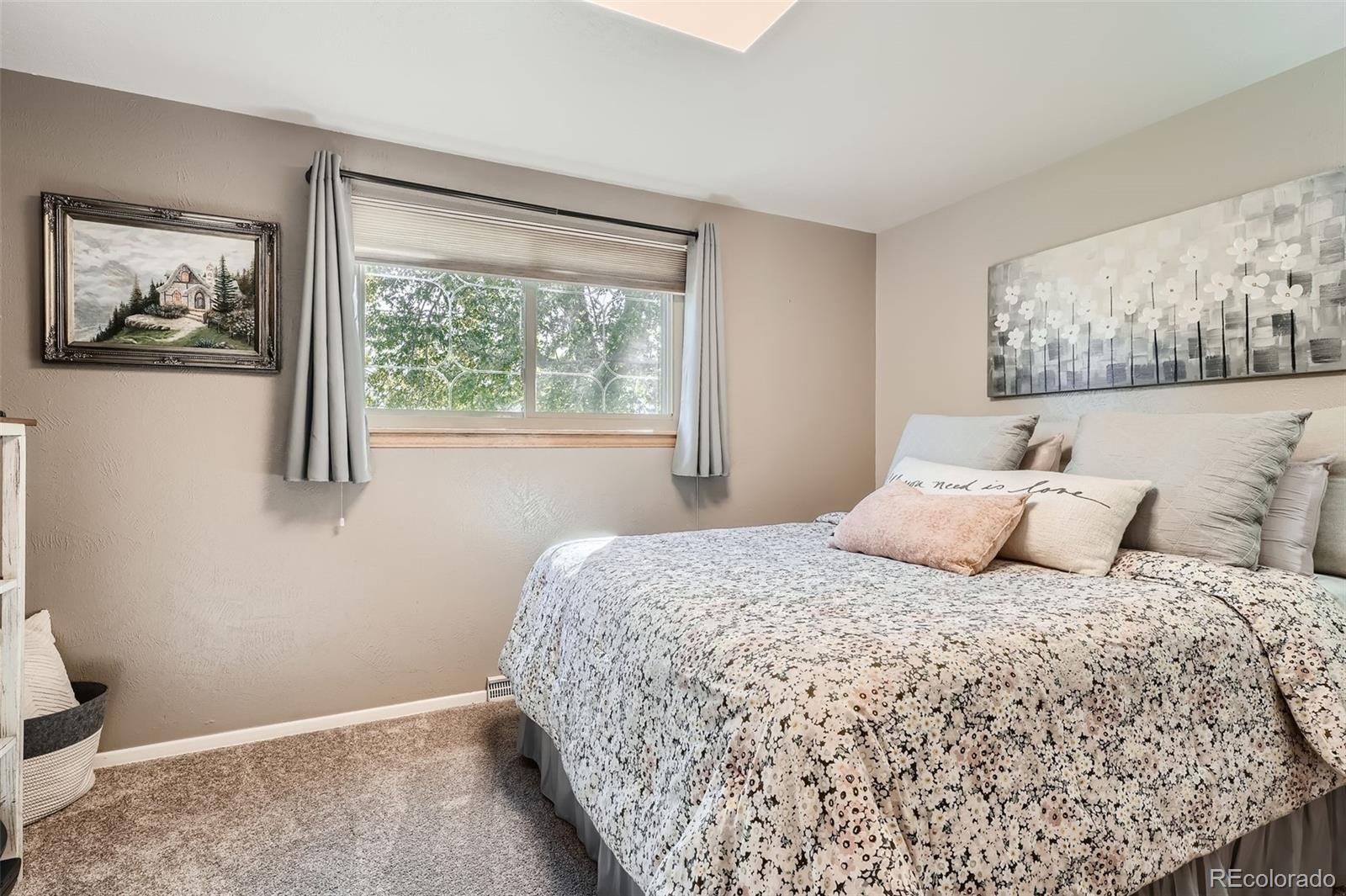 MLS Image #14 for 975 s queen way,lakewood, Colorado