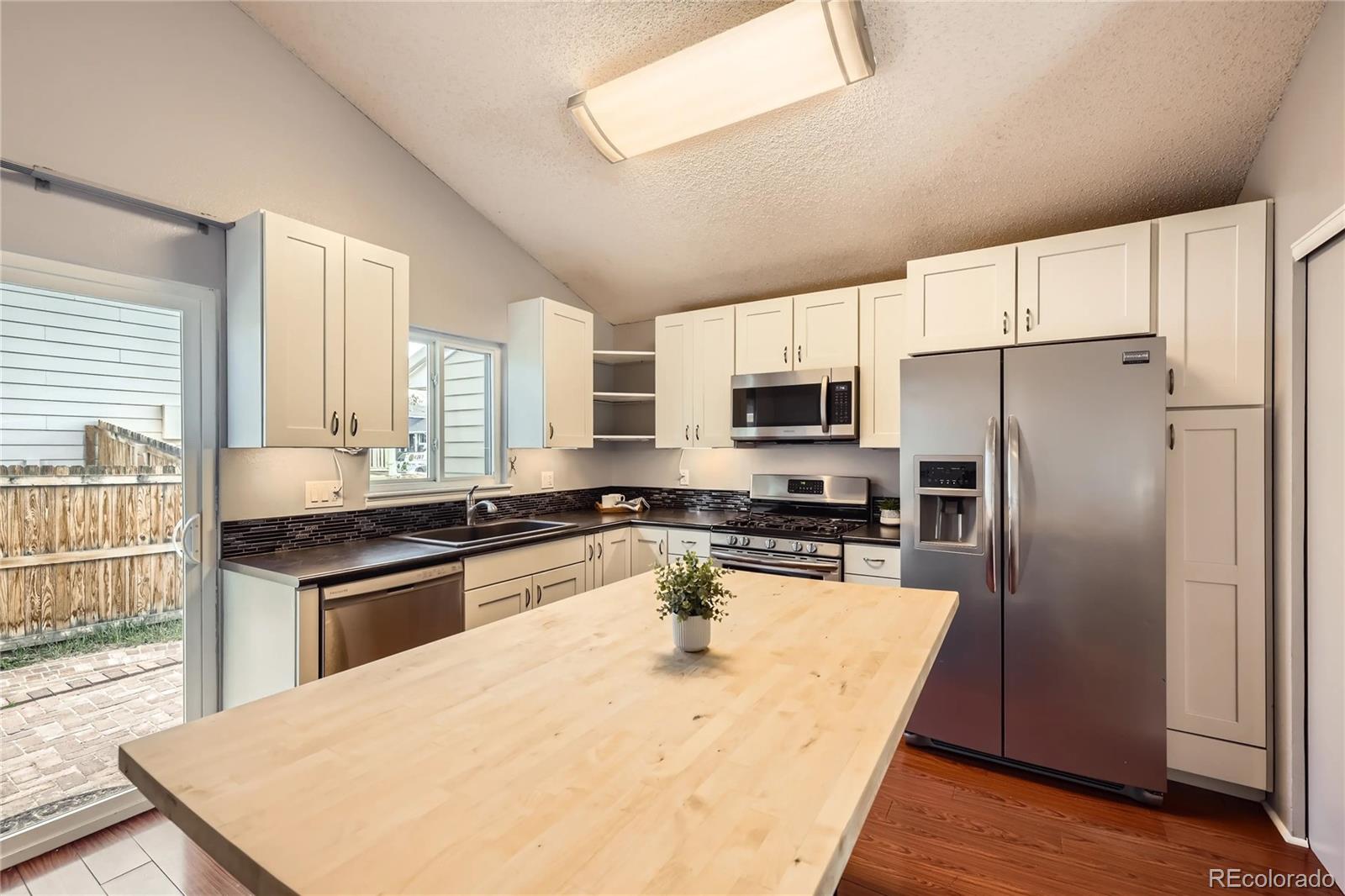 MLS Image #7 for 5587 s simms way,littleton, Colorado