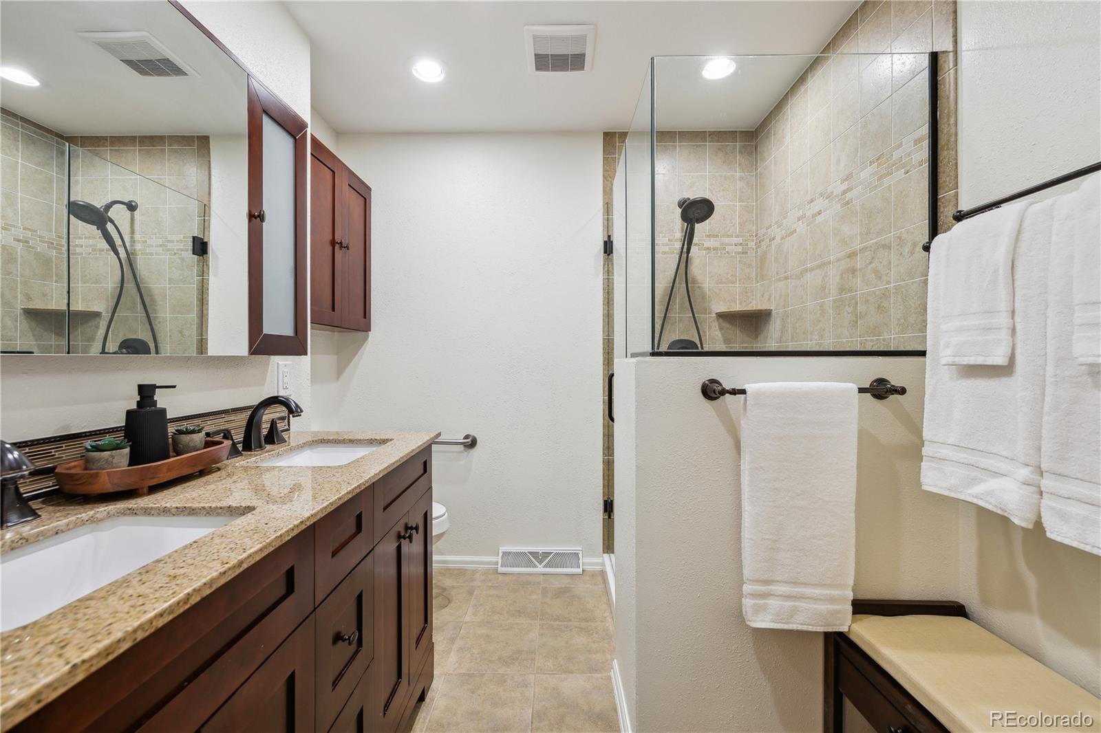 MLS Image #22 for 3298 s krameria street,denver, Colorado