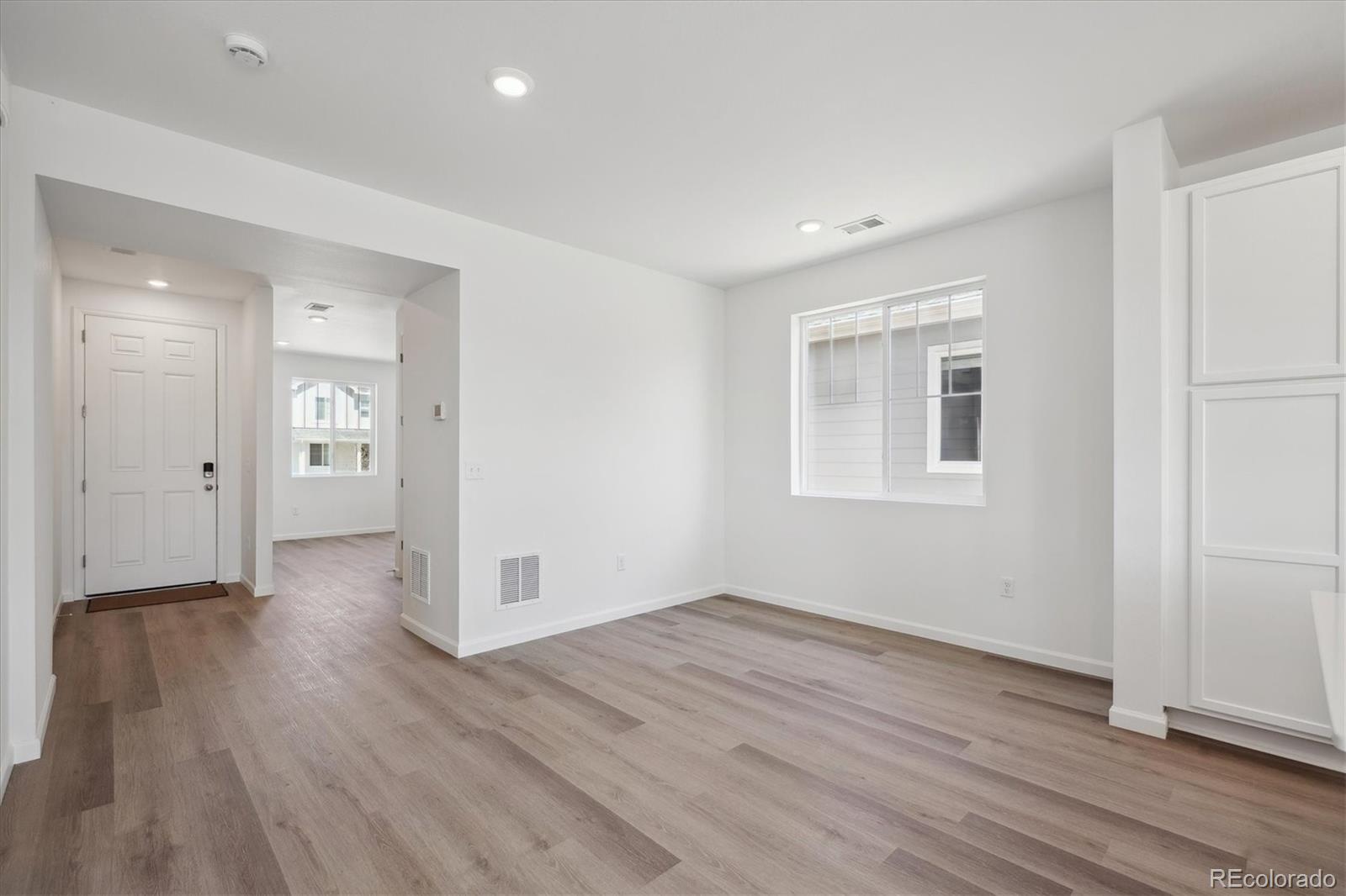 MLS Image #3 for 6152  amerifax drive,windsor, Colorado
