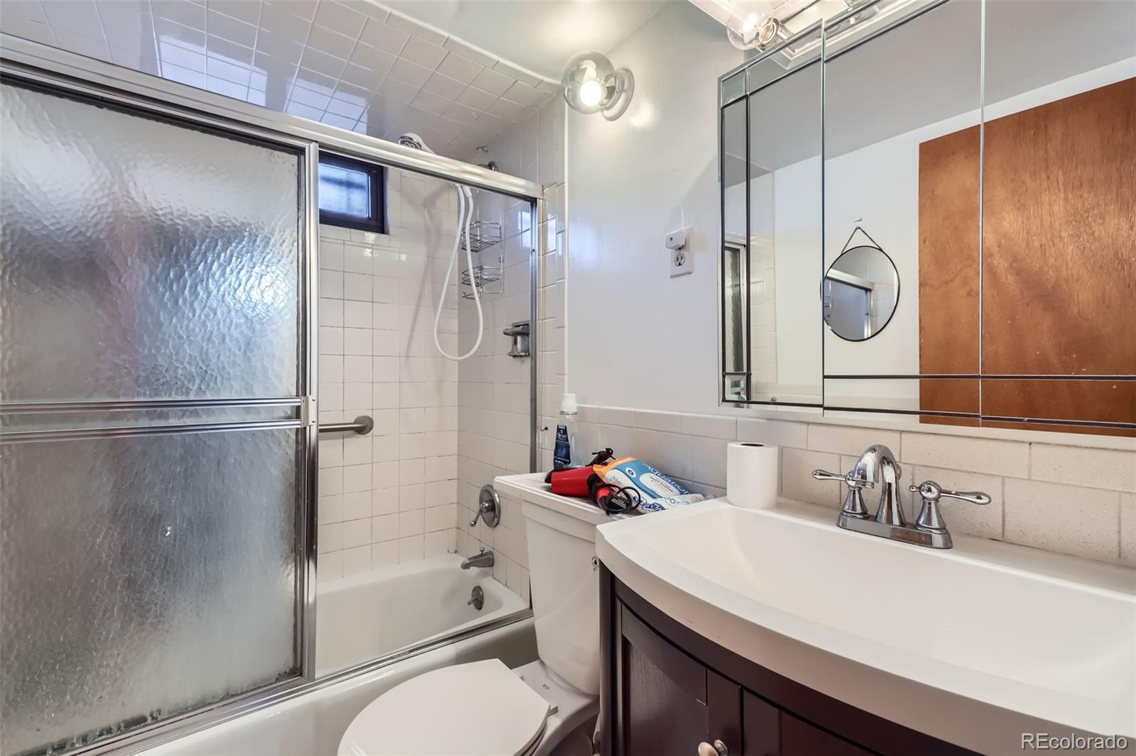 MLS Image #17 for 1328 s zuni street,denver, Colorado