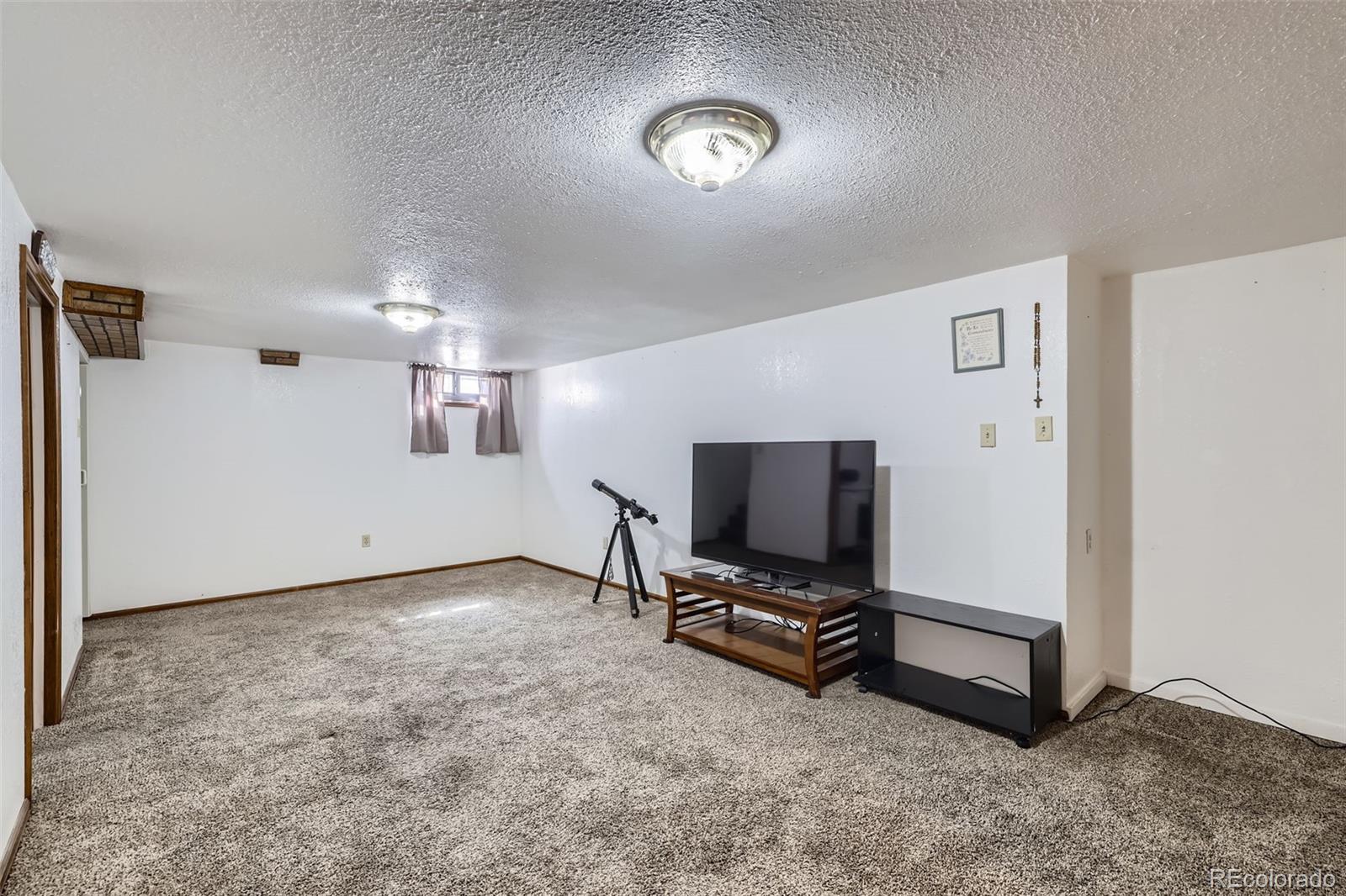 MLS Image #20 for 1328 s zuni street,denver, Colorado