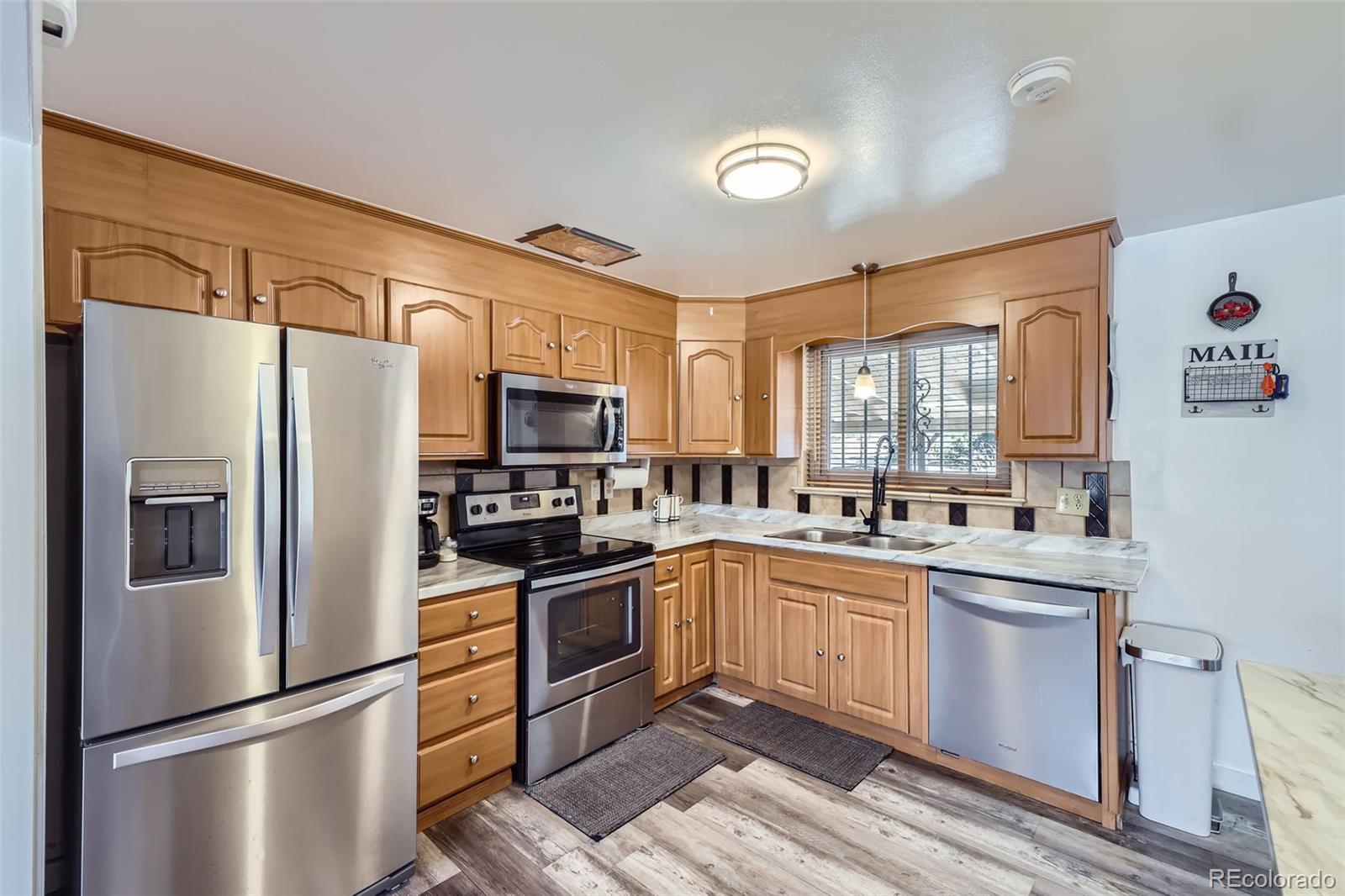 MLS Image #4 for 1328 s zuni street,denver, Colorado