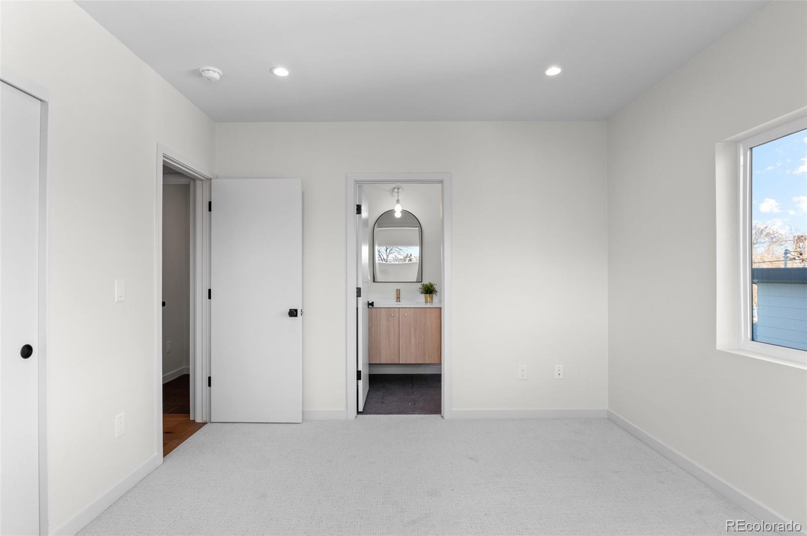 MLS Image #31 for 2538 s acoma street,denver, Colorado
