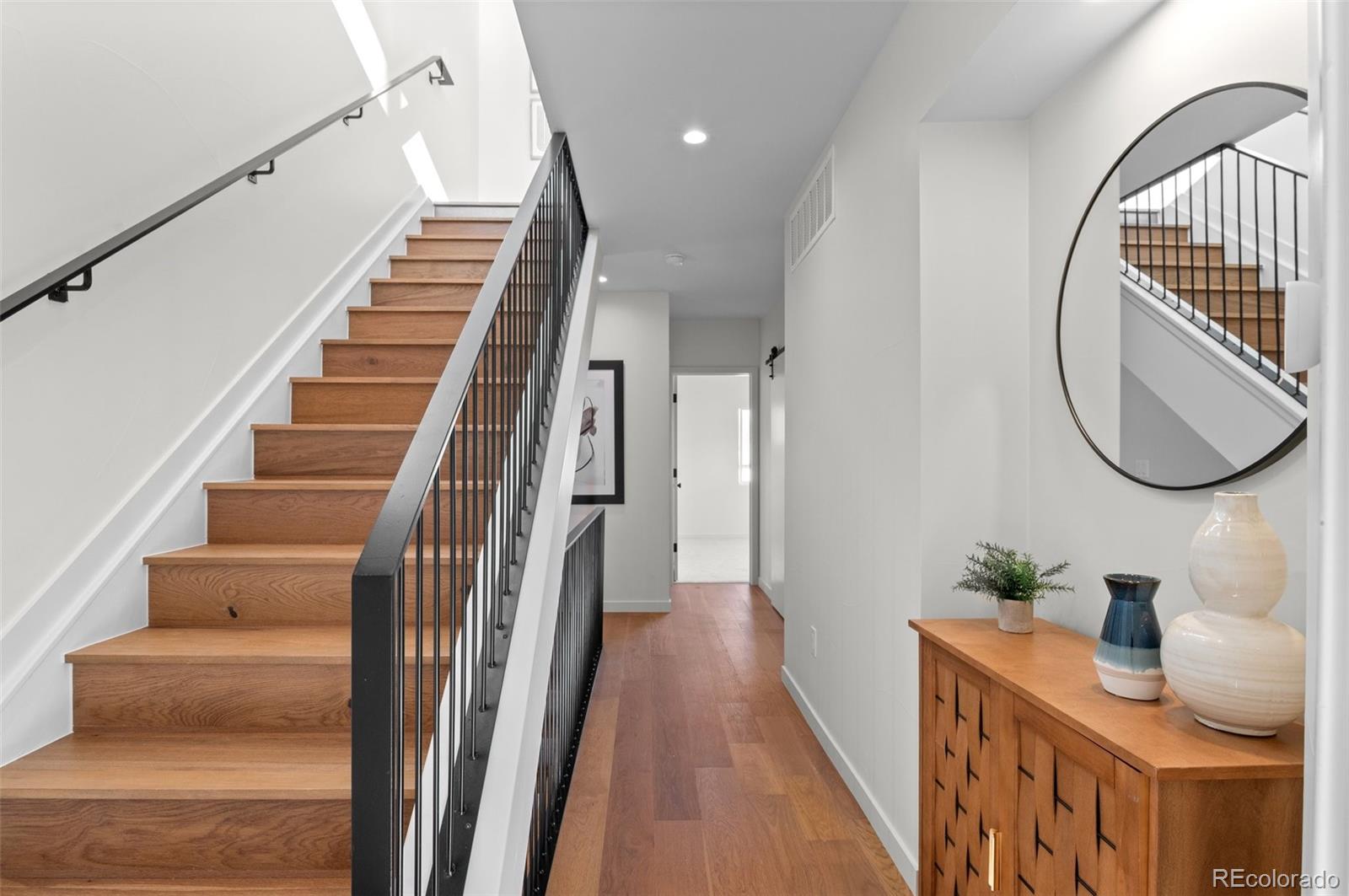 MLS Image #35 for 2538 s acoma street,denver, Colorado