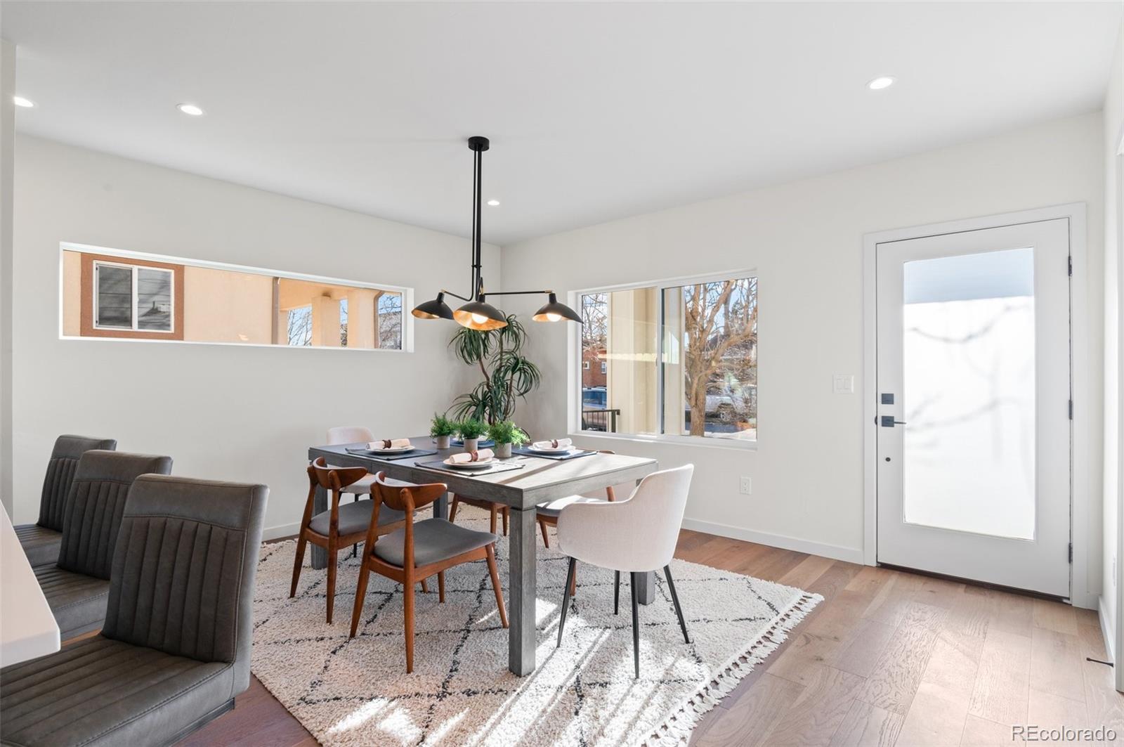 MLS Image #4 for 2538 s acoma street,denver, Colorado