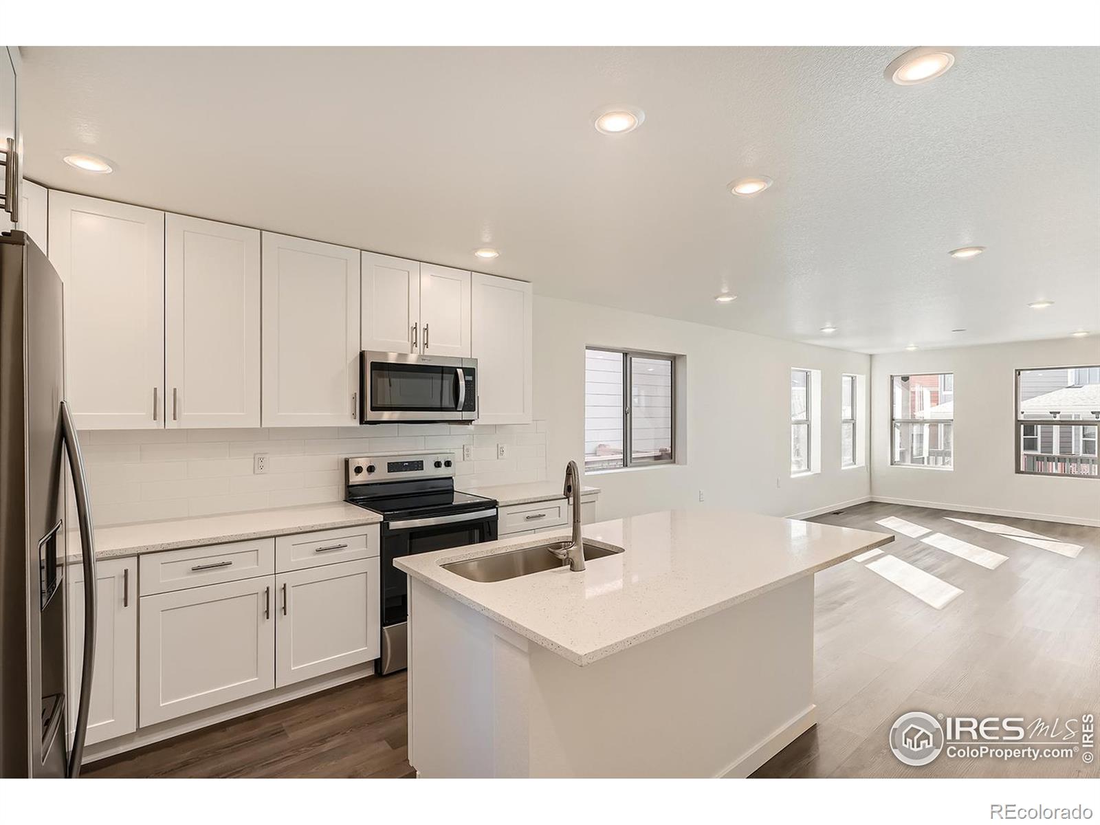 MLS Image #16 for 10331 e 62nd place,denver, Colorado