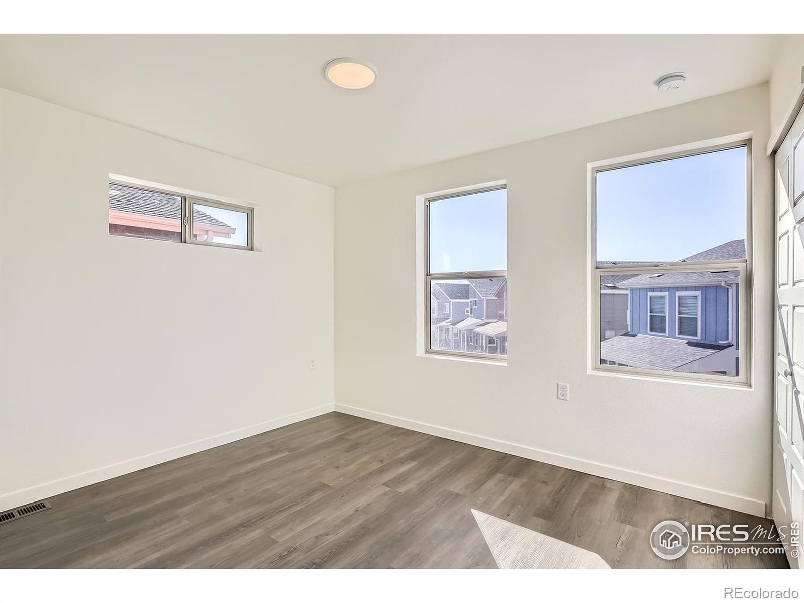 MLS Image #27 for 10331 e 62nd place,denver, Colorado