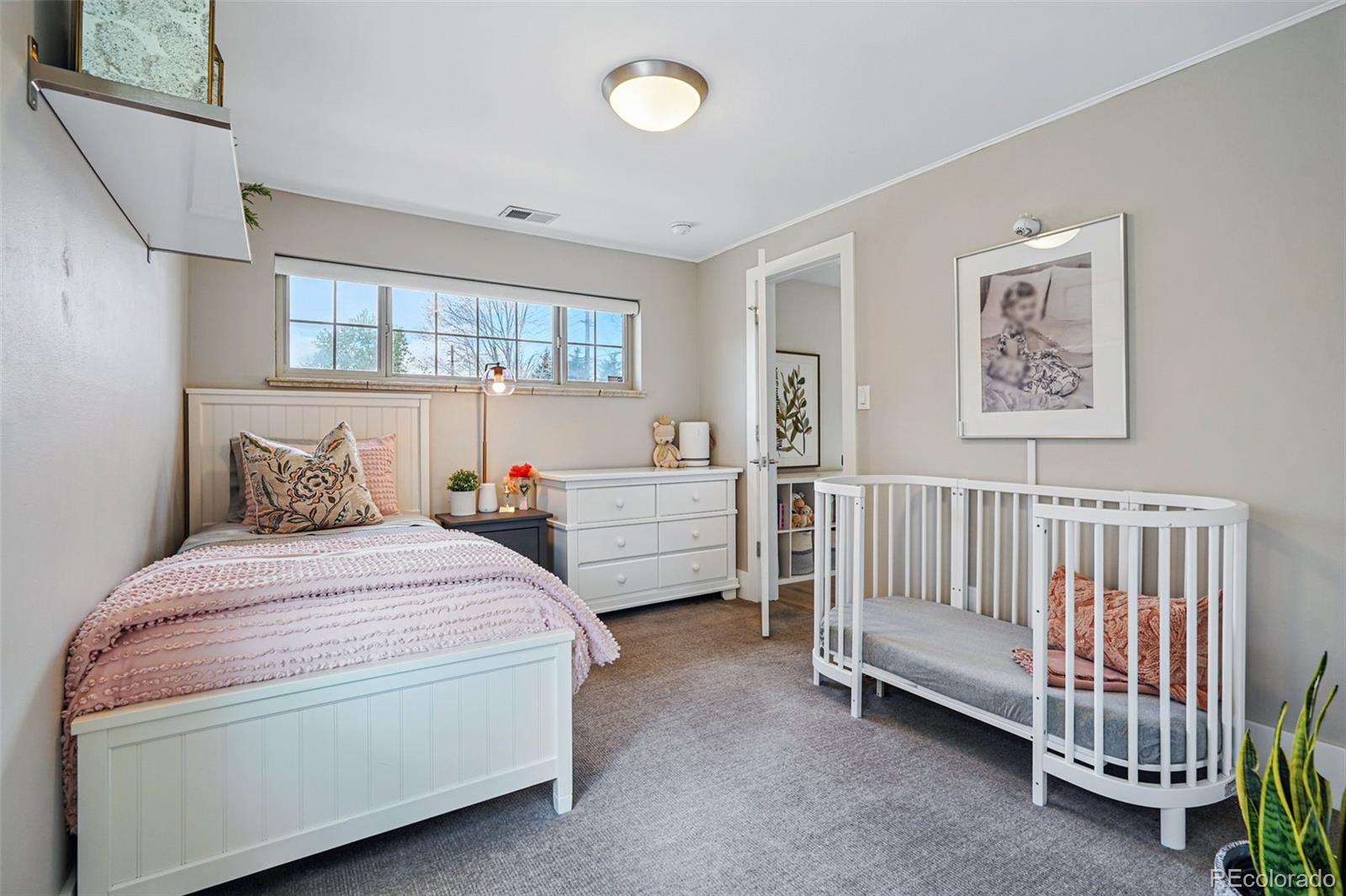 MLS Image #27 for 796  ivanhoe street,denver, Colorado