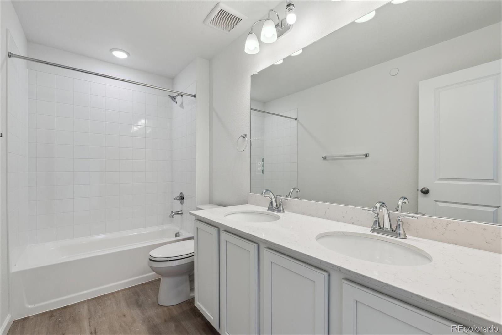 MLS Image #19 for 9062  telluride court,commerce city, Colorado