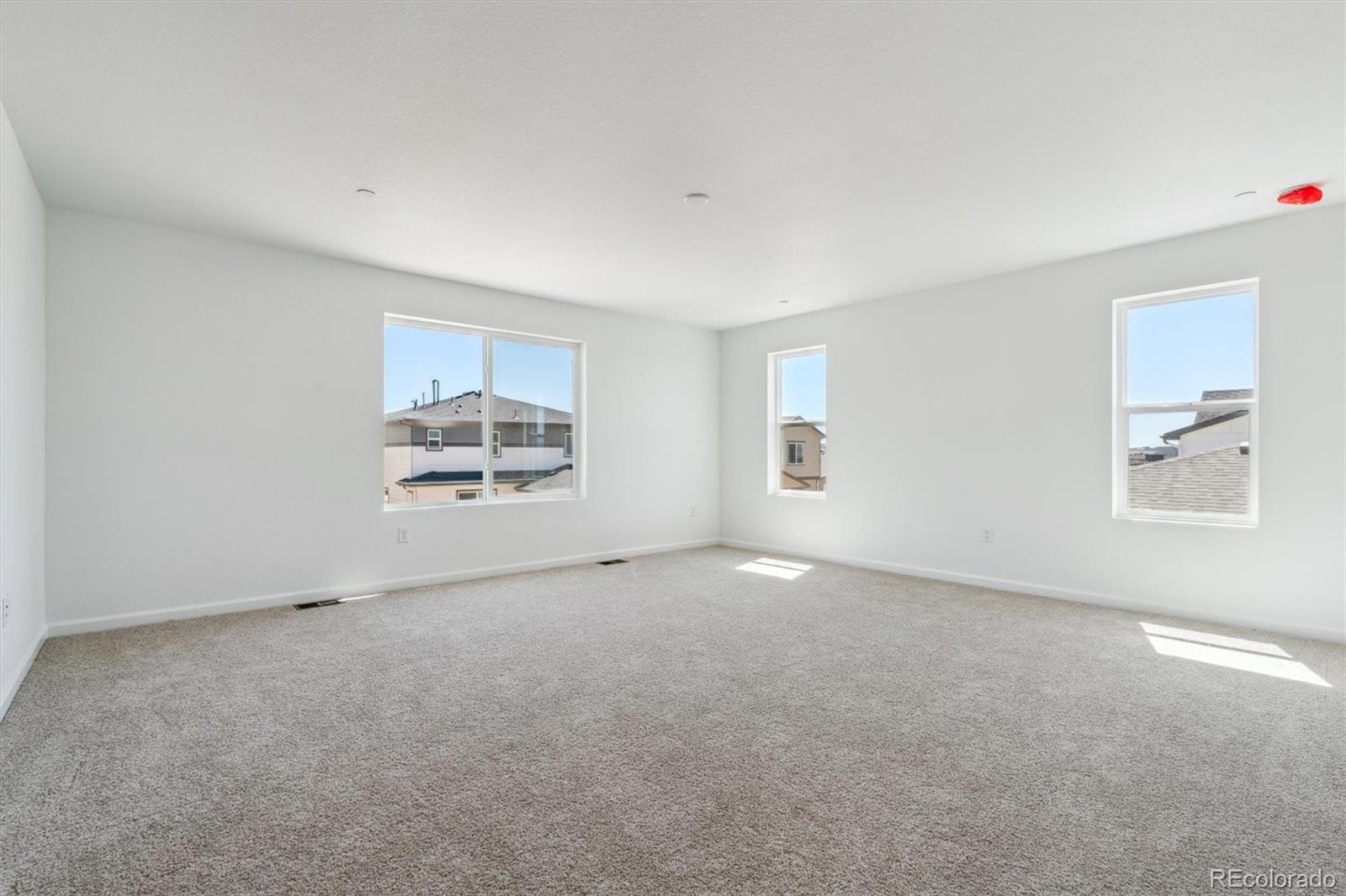 MLS Image #13 for 9082  telluride court,commerce city, Colorado