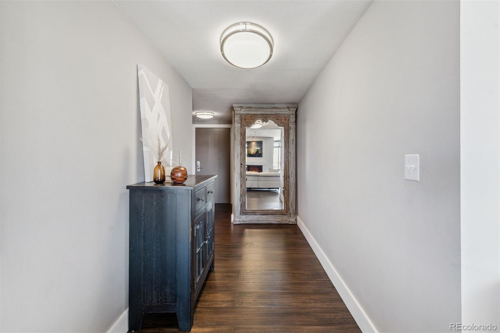 MLS Image #9 for 1777  larimer street,denver, Colorado