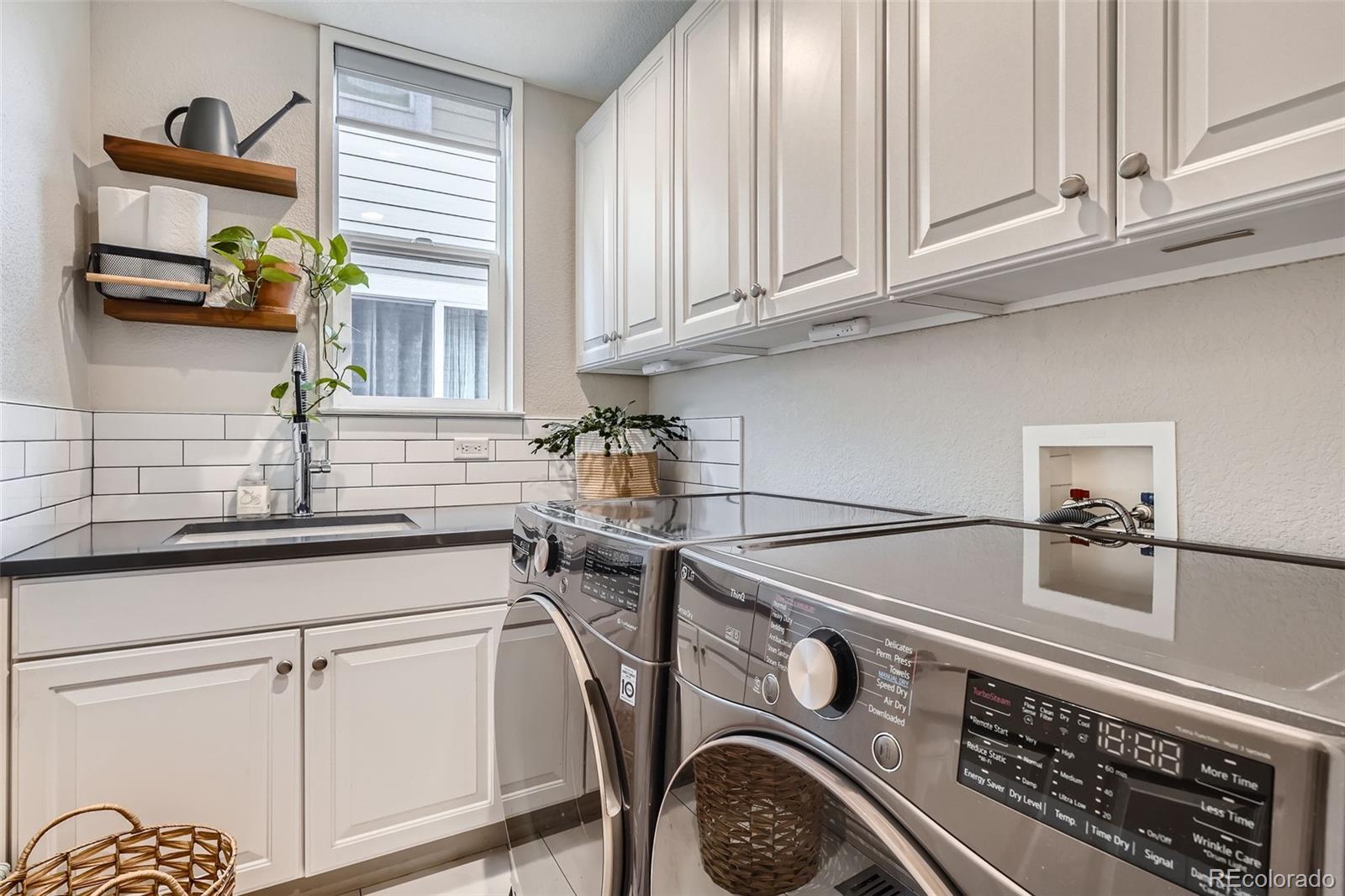 MLS Image #14 for 10908  oakshire avenue,highlands ranch, Colorado