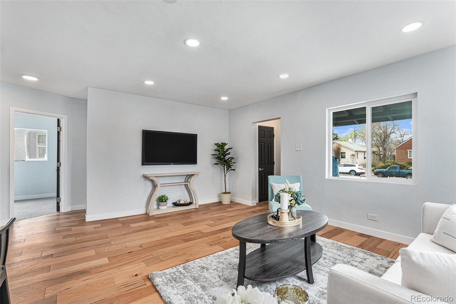 MLS Image #8 for 2 s knox court,denver, Colorado