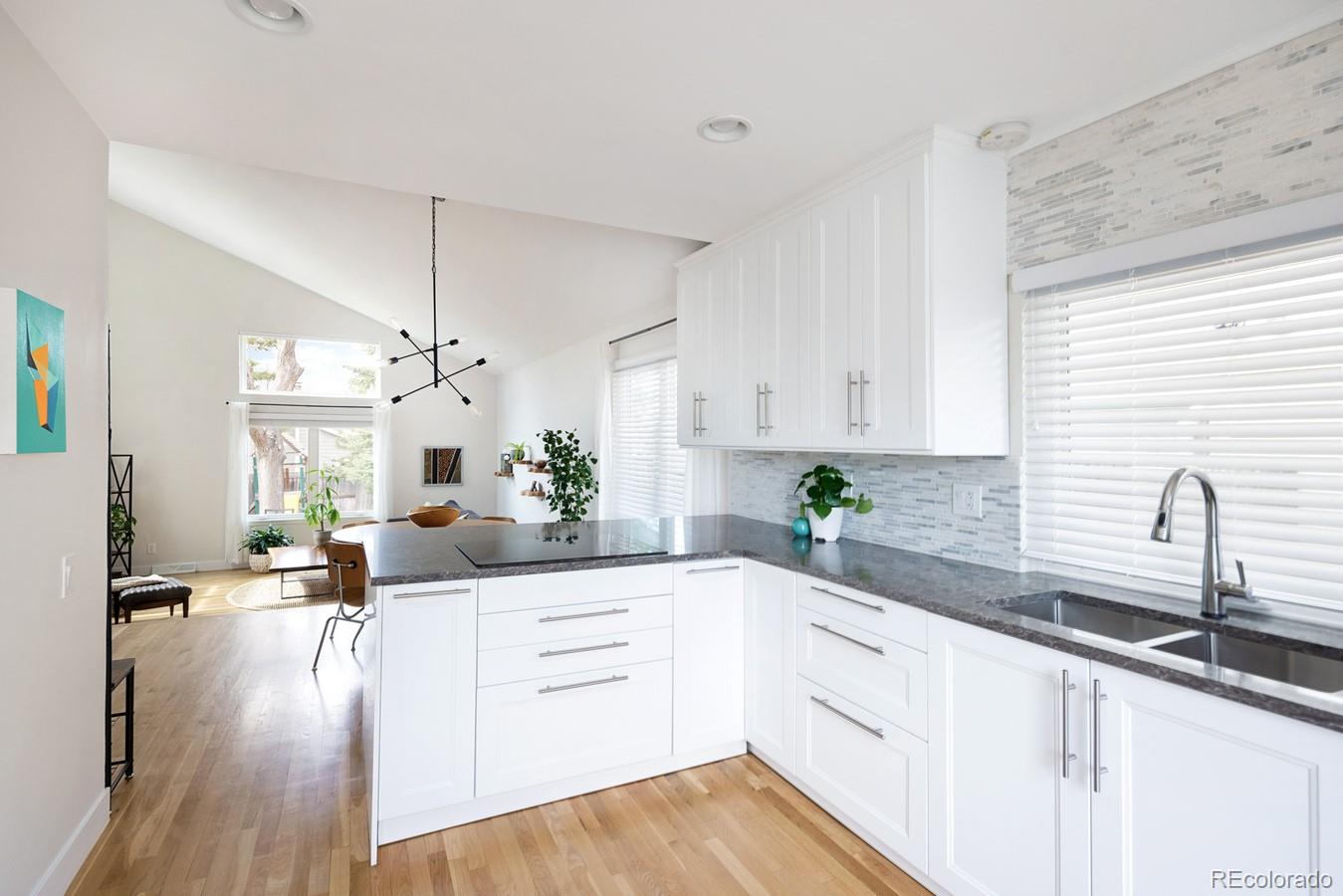 MLS Image #4 for 7869 s valentia street,centennial, Colorado