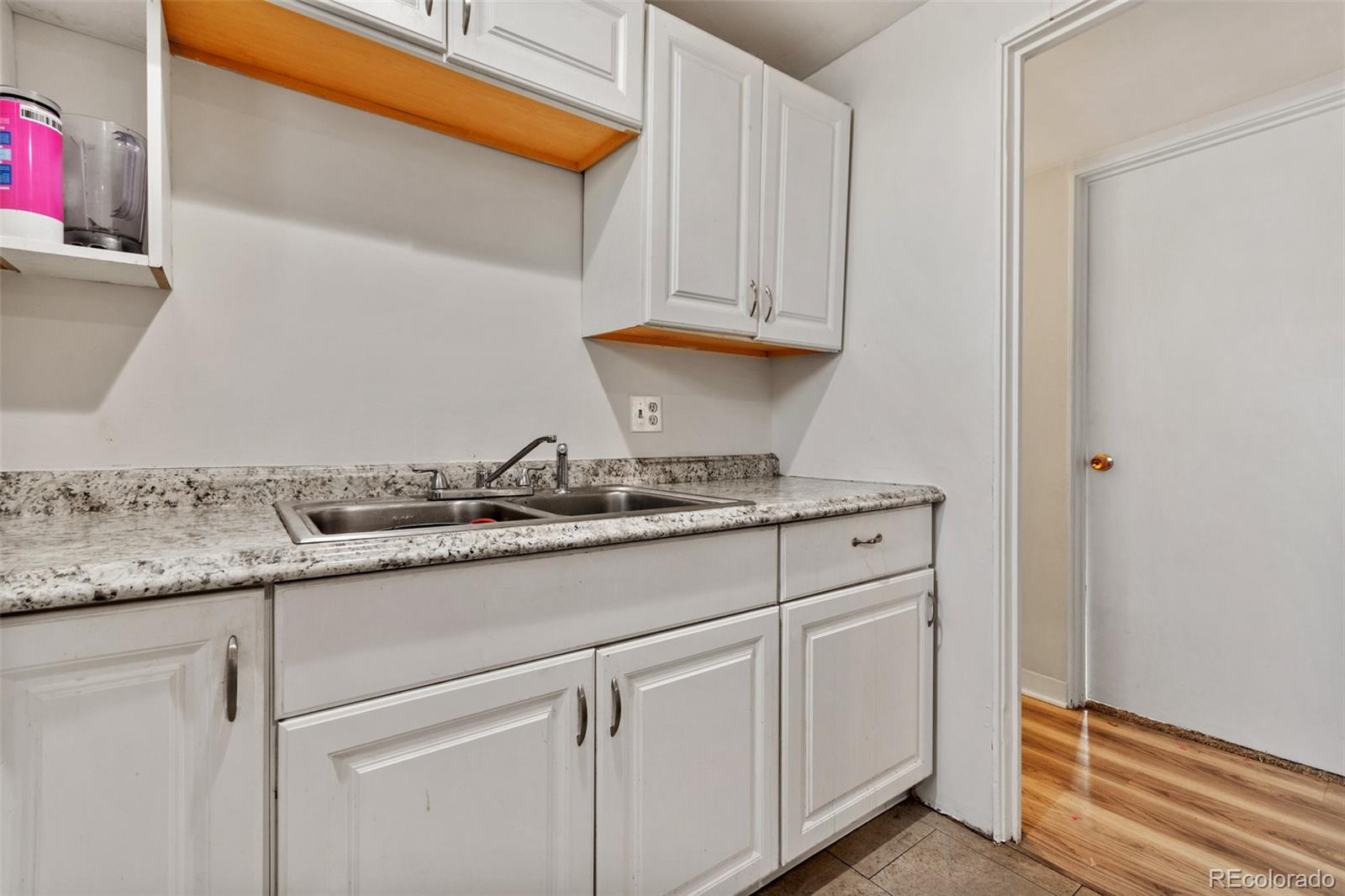 MLS Image #12 for 1599 w beekman place,denver, Colorado